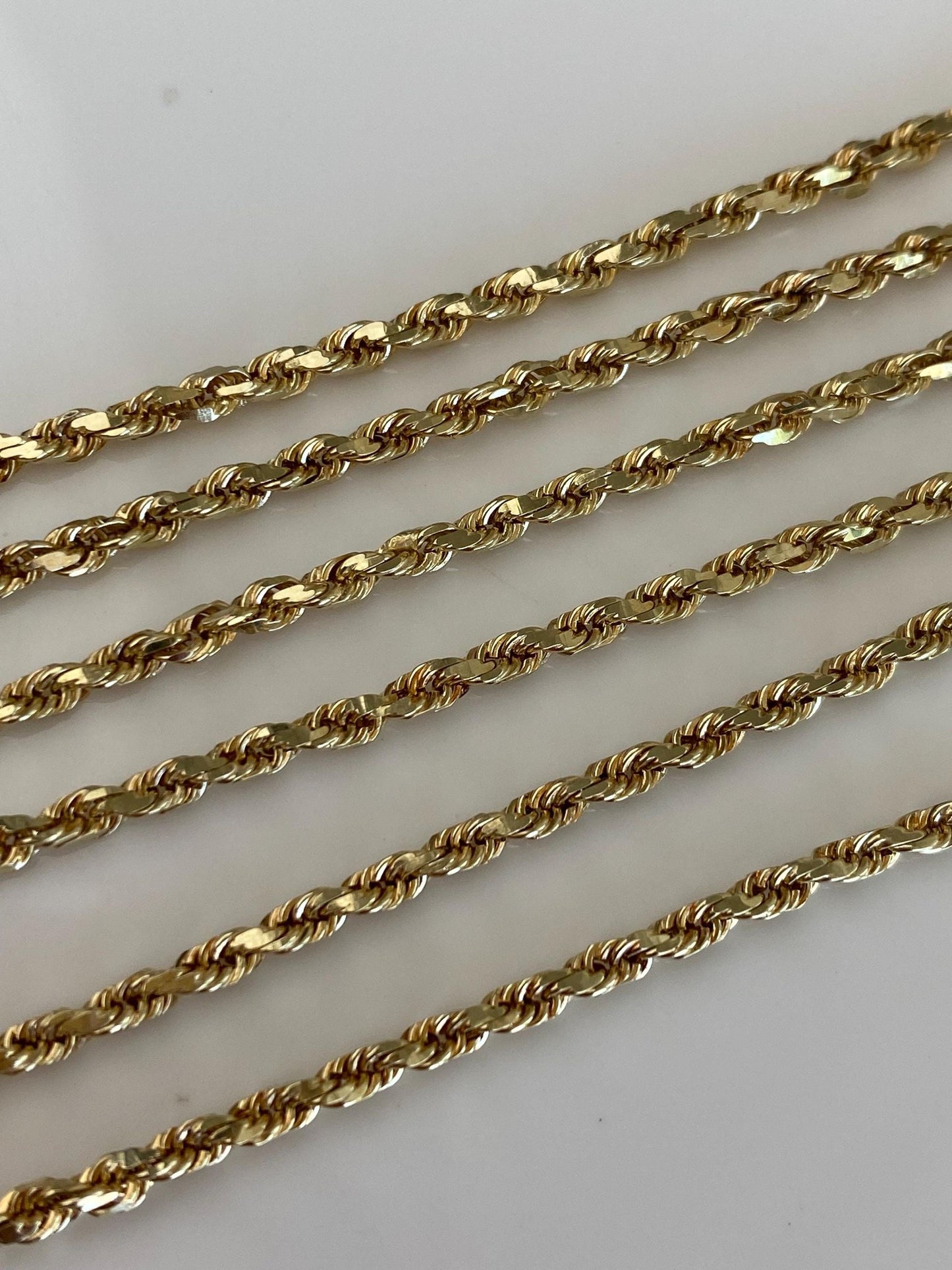 Vintage Solid 14k Yellow Gold Diamond Cut Rope Chain Necklace - 18.75 inches