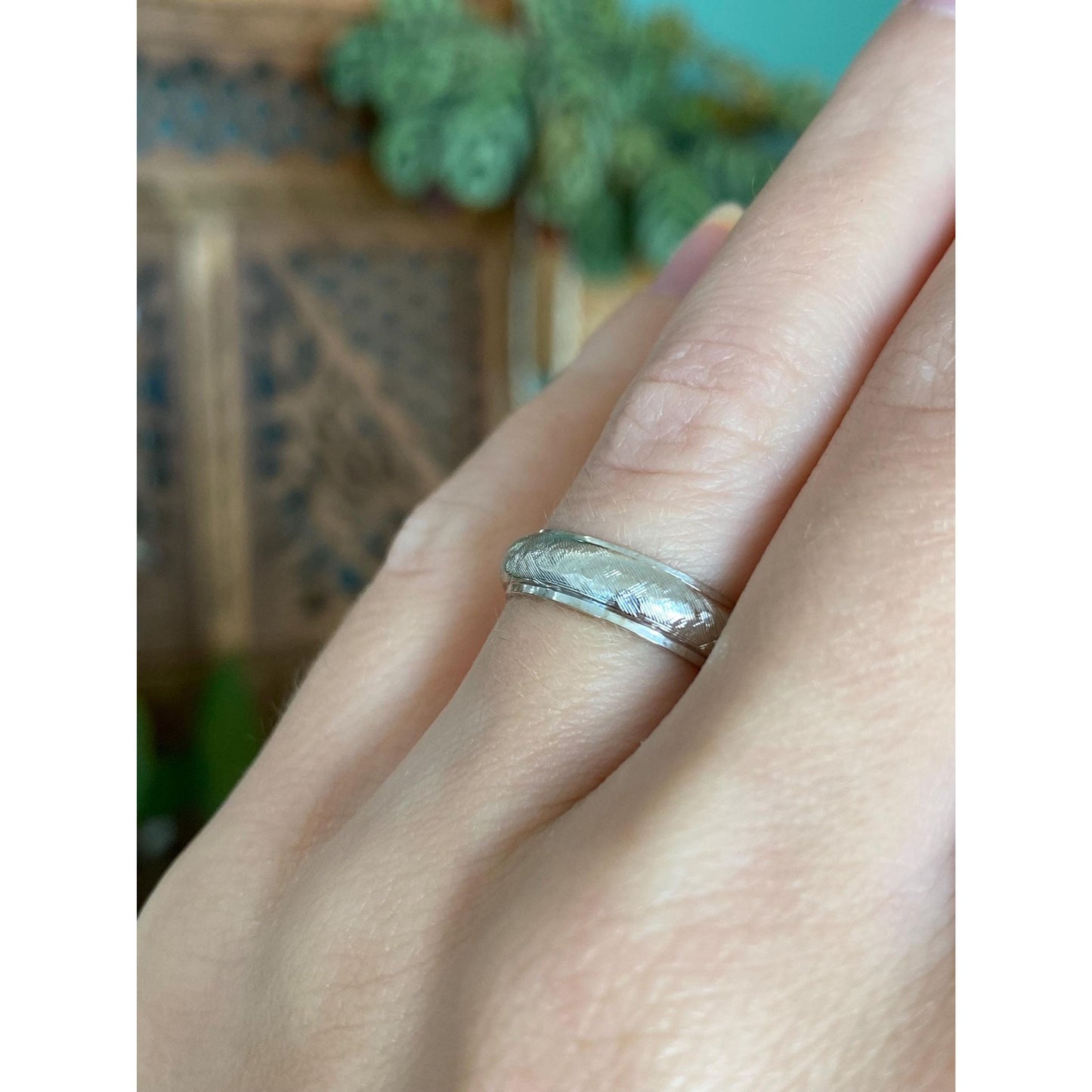 Vintage Solid 14k White Gold Crosshatch Ring Band - Size 5.25