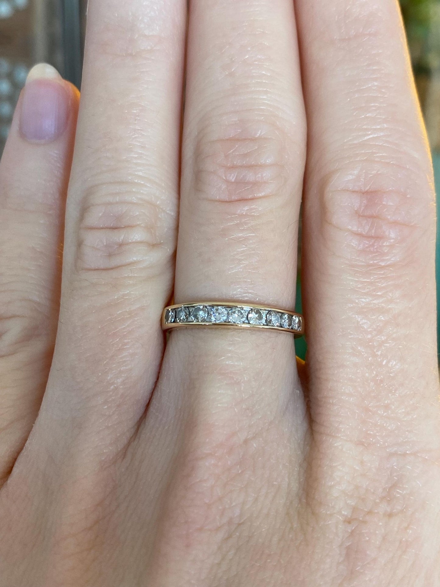 Vintage Solid 14k Yellow Gold Diamond Ring Band - Size 6.25