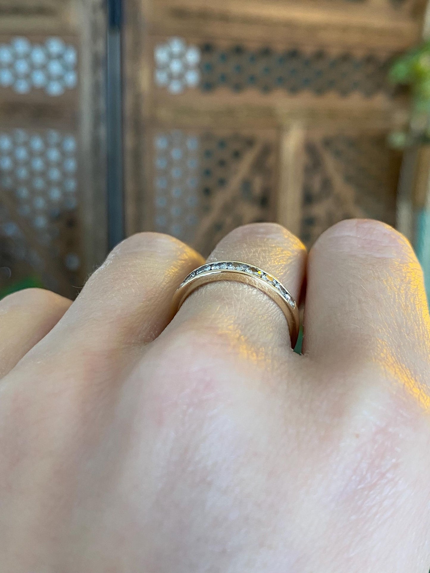 Vintage Solid 14k Yellow Gold Diamond Ring Band - Size 6.25