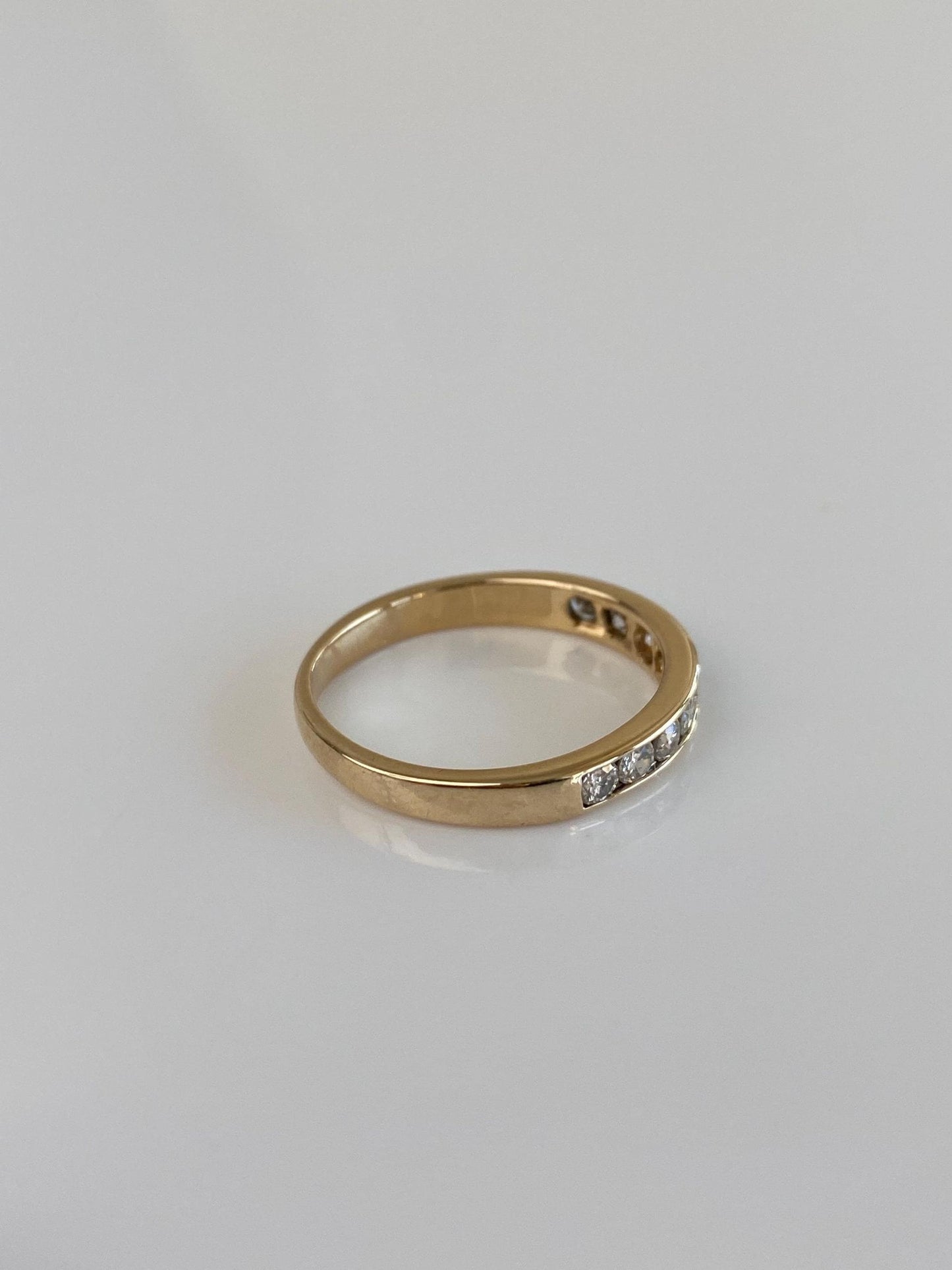Vintage Solid 14k Yellow Gold Diamond Ring Band - Size 6.25
