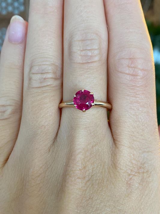 Vintage Solid 14k Yellow Gold Pink Sapphire Ring - Size 8.25