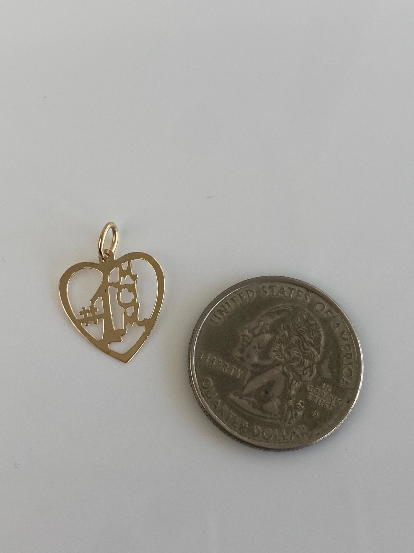 Vintage Solid 14k Yellow Gold #1 Mom Heart Charm