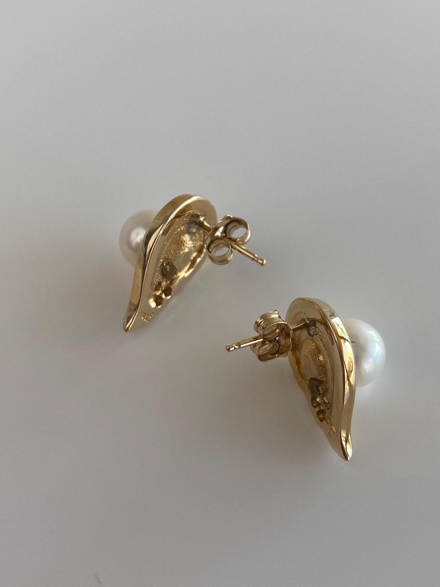 Vintage 14k Yellow Gold Diamond Pearl Drop Earrings