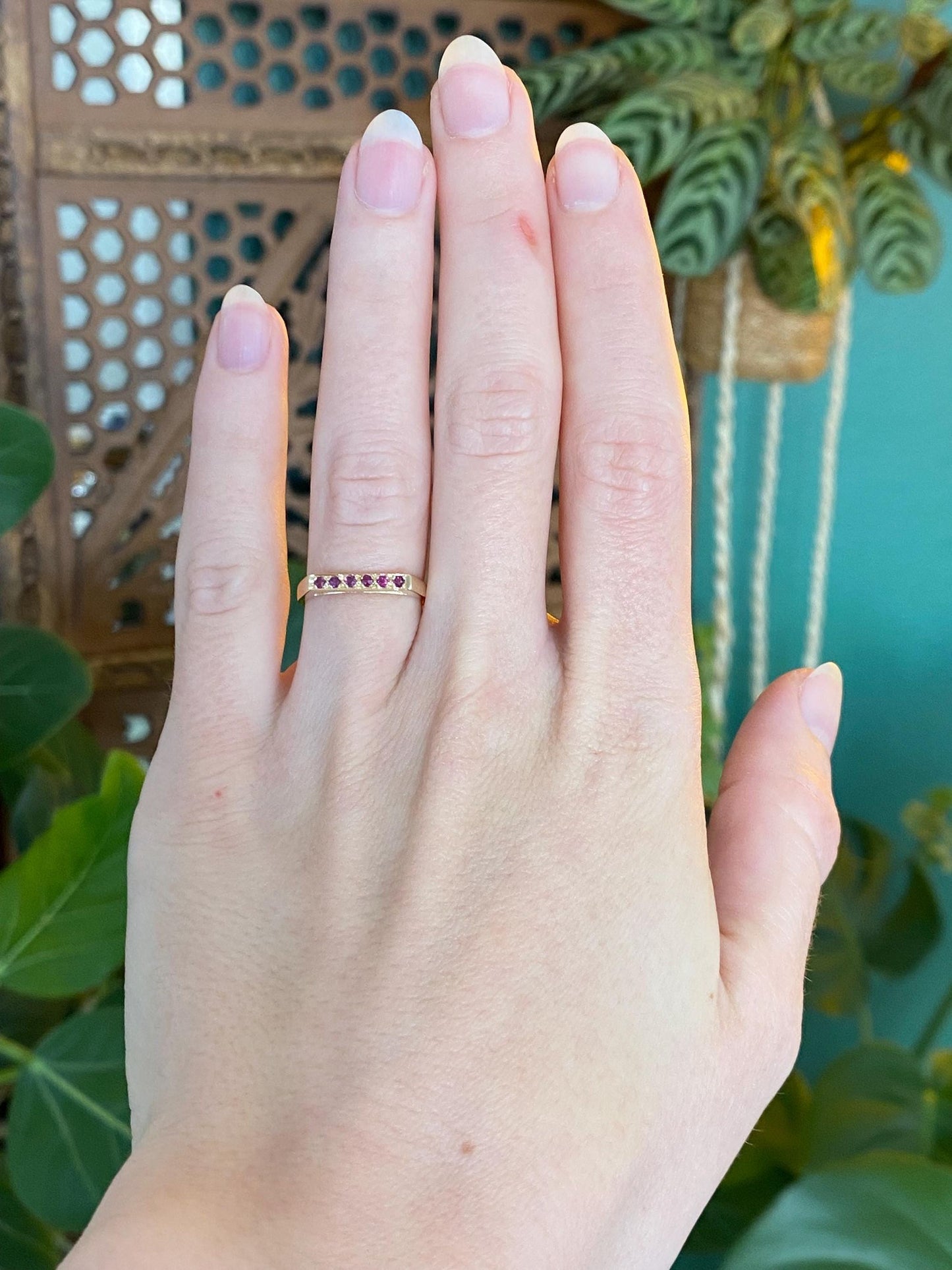 Vintage Solid 14k Yellow Gold Red Spinel Ring - Size 5.25