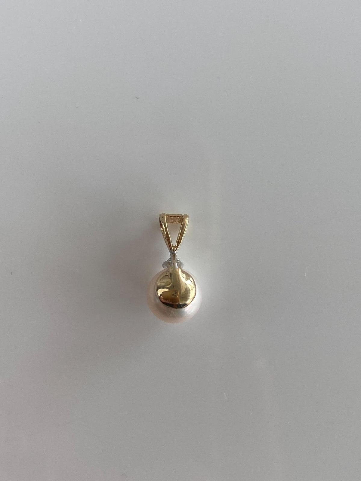 Vintage Solid 14k Yellow Gold Pearl Clear Sapphire Charm