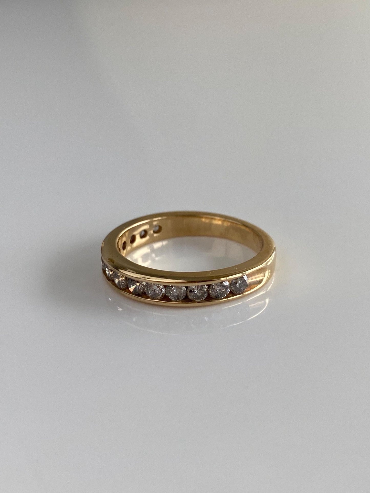 Vintage Solid 14k Yellow Gold Diamond Ring Band - Size 7.25