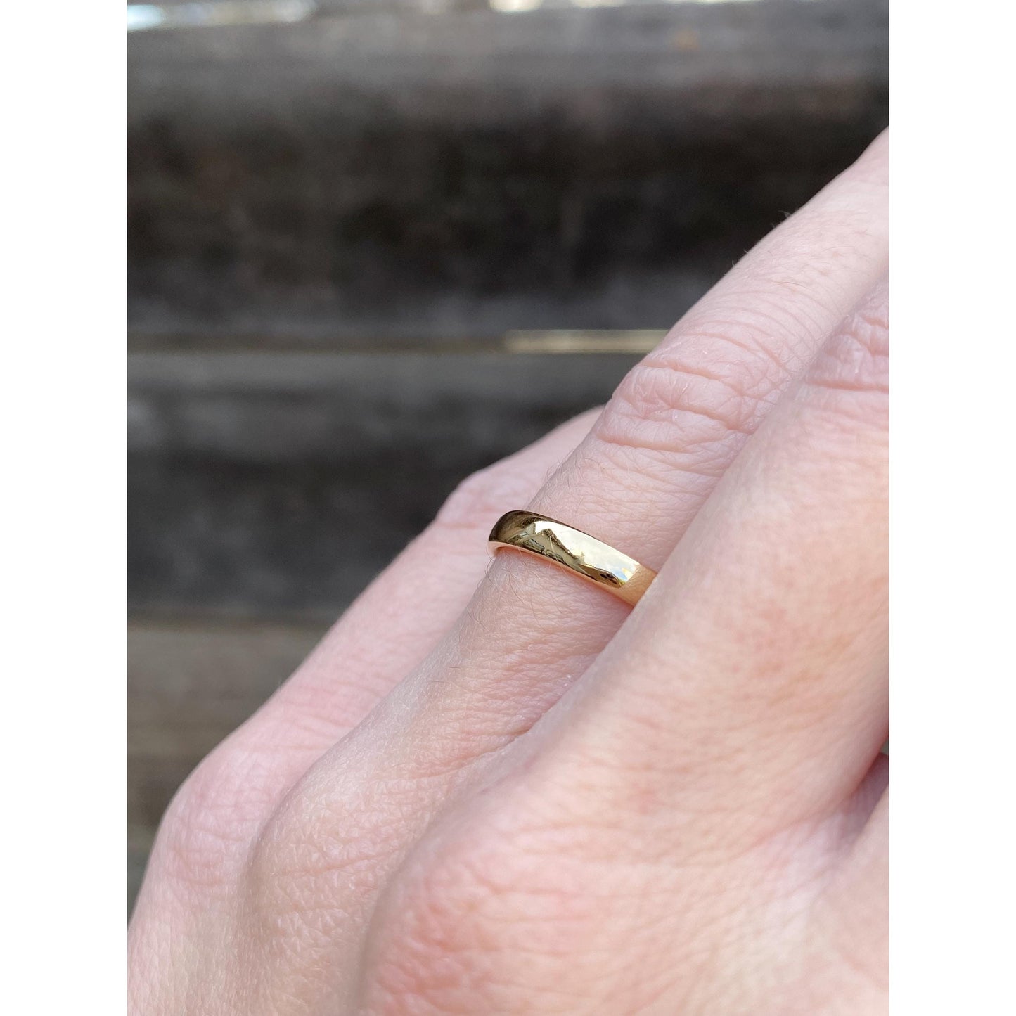 Vintage Solid 18k Yellow Gold Ring Band - Size 5.5