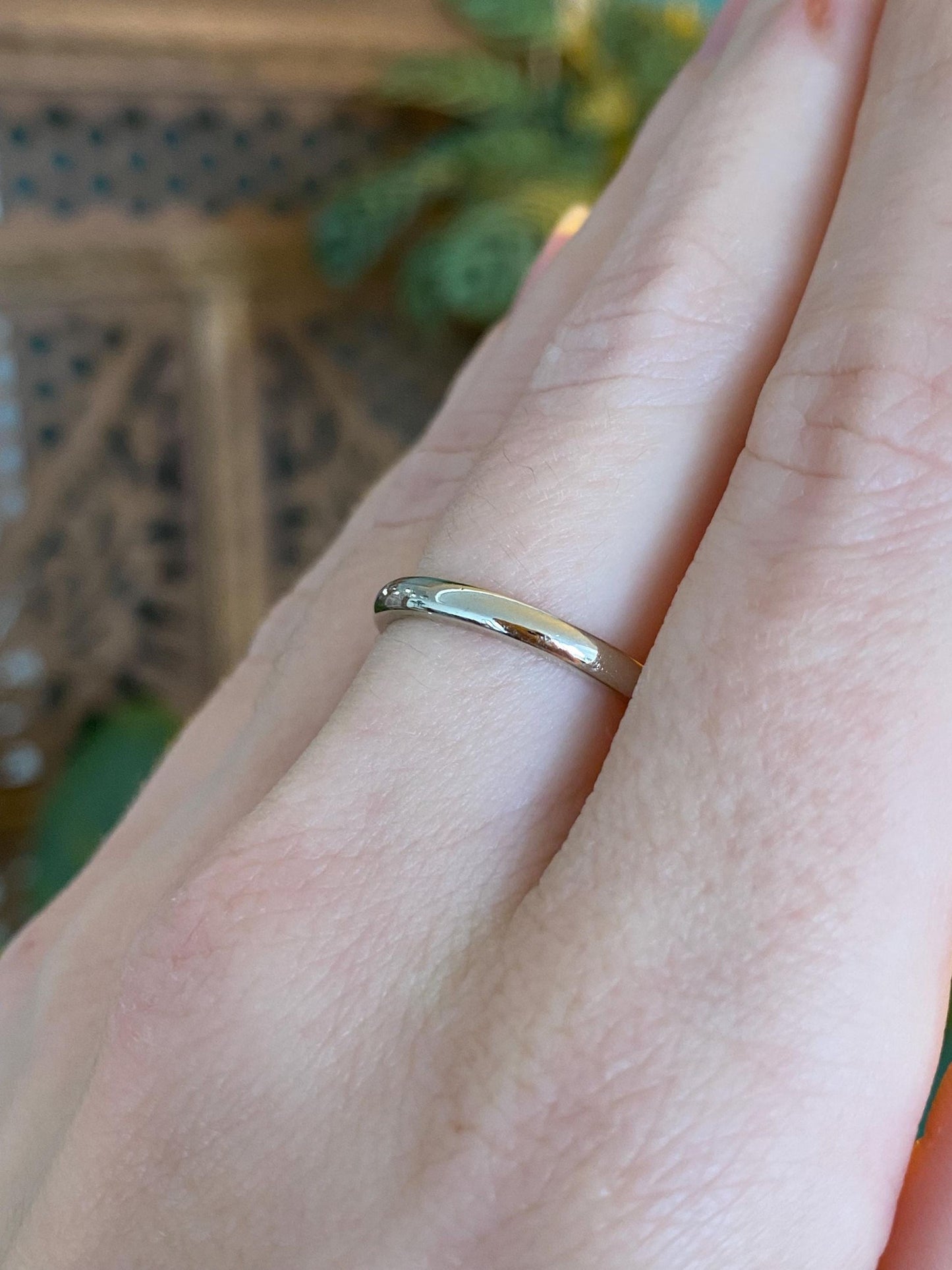 Vintage Solid 14k White Gold Ring Band - Size 6.75