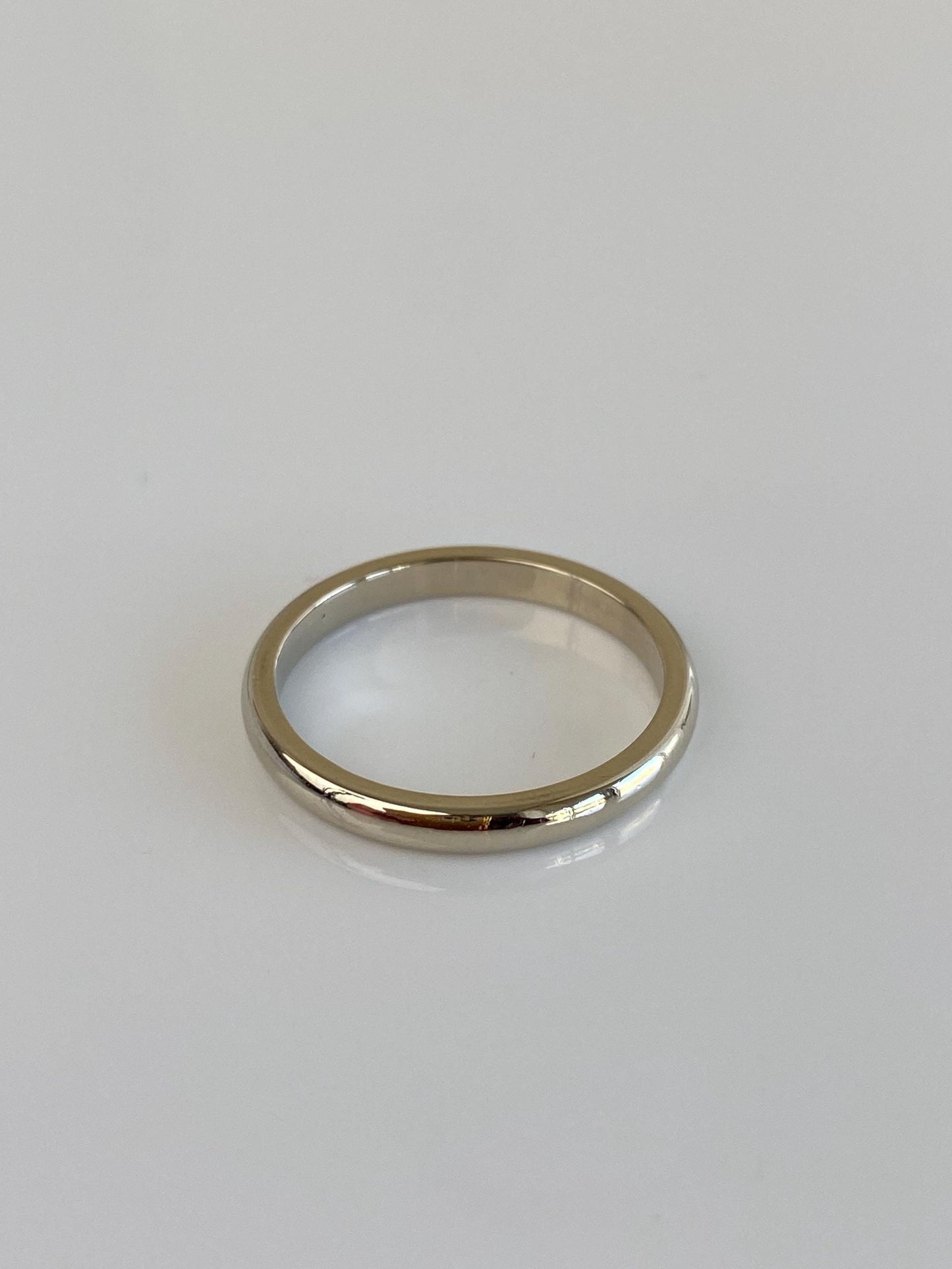 Vintage Solid 14k White Gold Ring Band - Size 6.75
