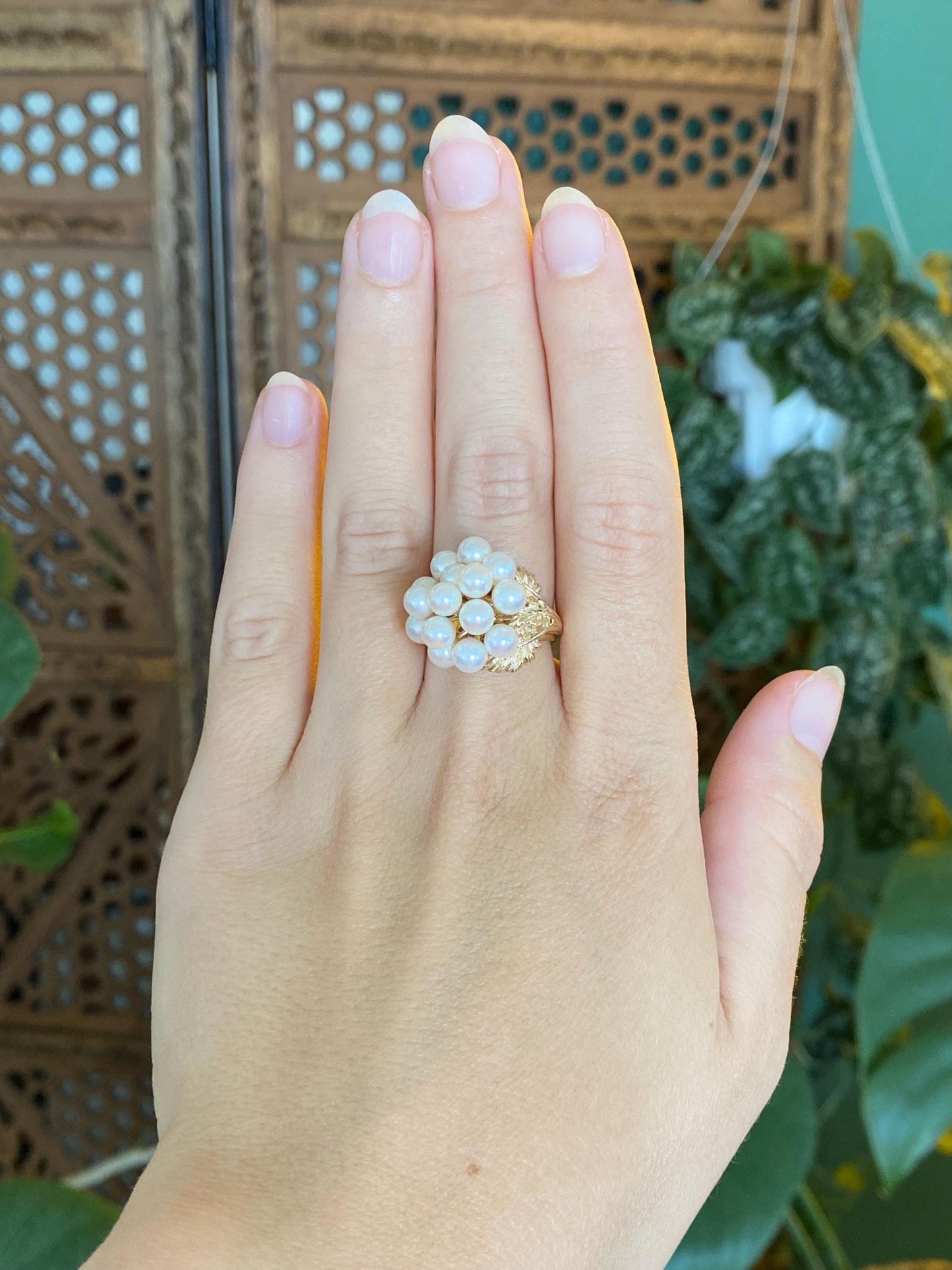 Vintage Solid 14k Yellow Gold Pearls Cluster Leaf Ring - Size 6.5