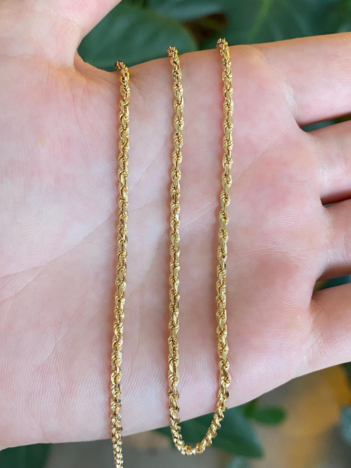 Vintage Solid 14k Yellow Gold Diamond Cut Rope Chain Necklace - 16.25 inches
