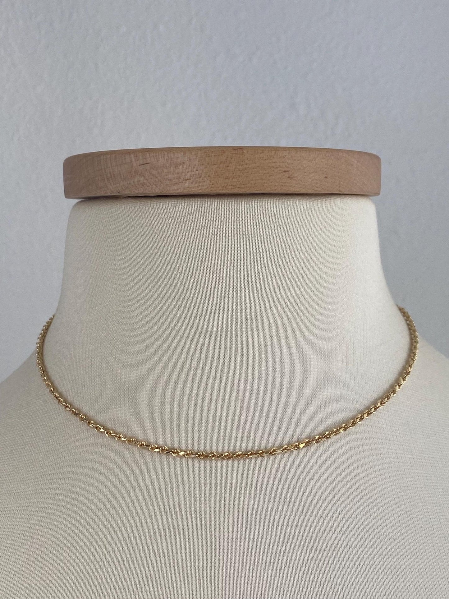 Vintage Solid 14k Yellow Gold Diamond Cut Rope Chain Necklace - 16.25 inches