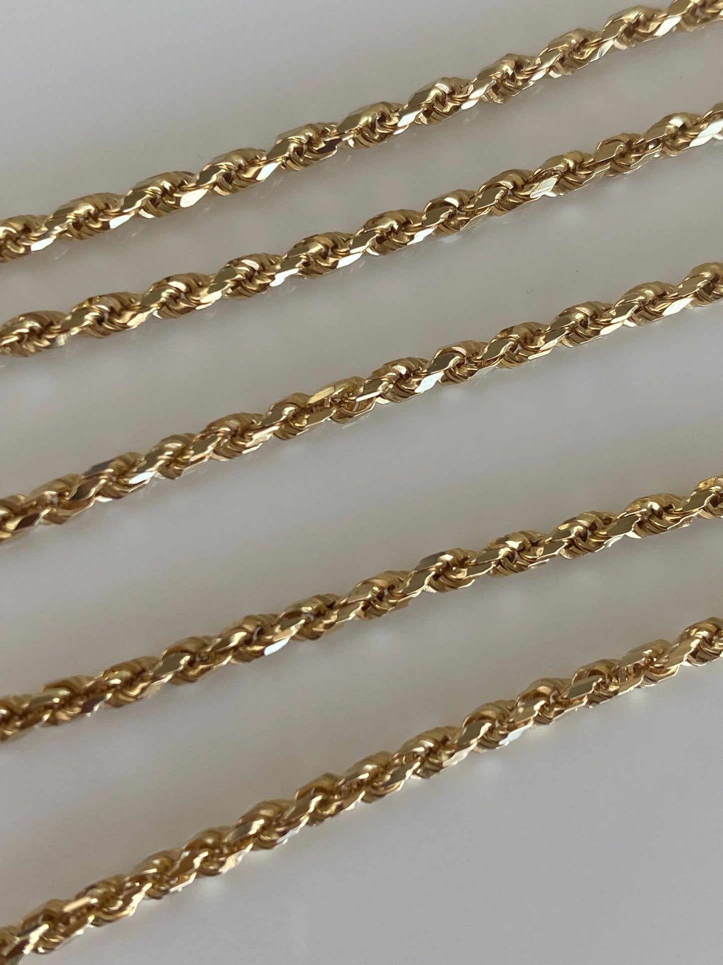Vintage Solid 14k Yellow Gold Diamond Cut Rope Chain Necklace - 16.25 inches