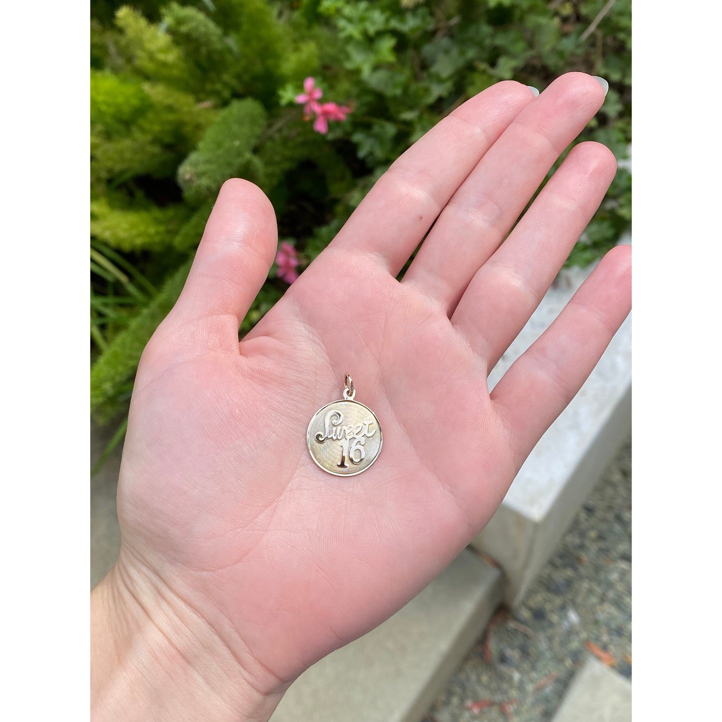 Vintage Solid 14k Yellow Gold 'Sweet 16' Charm