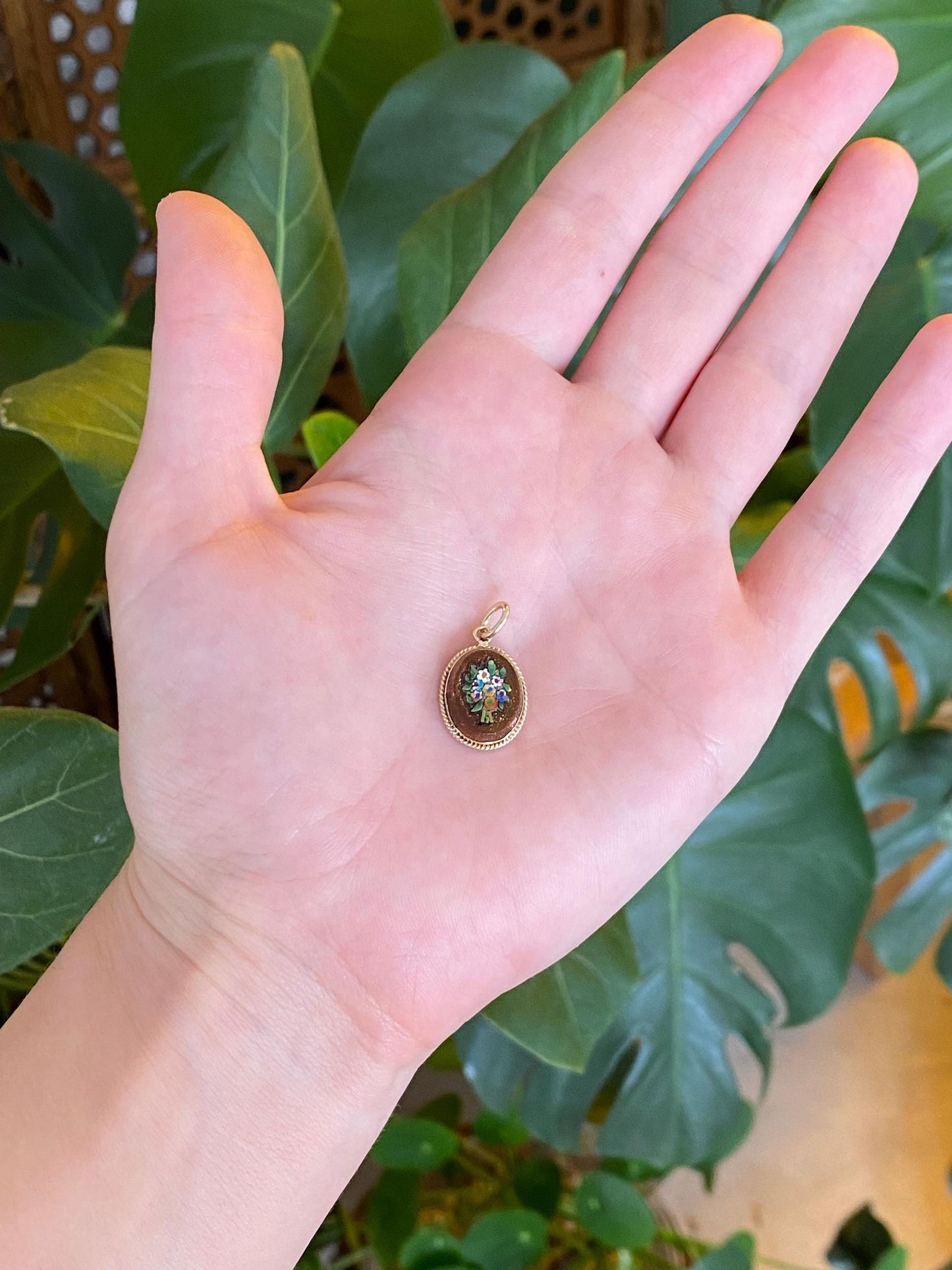 Vintage Solid 10k Yellow Gold Sunstone Mosaic Floral Cufflink Charm