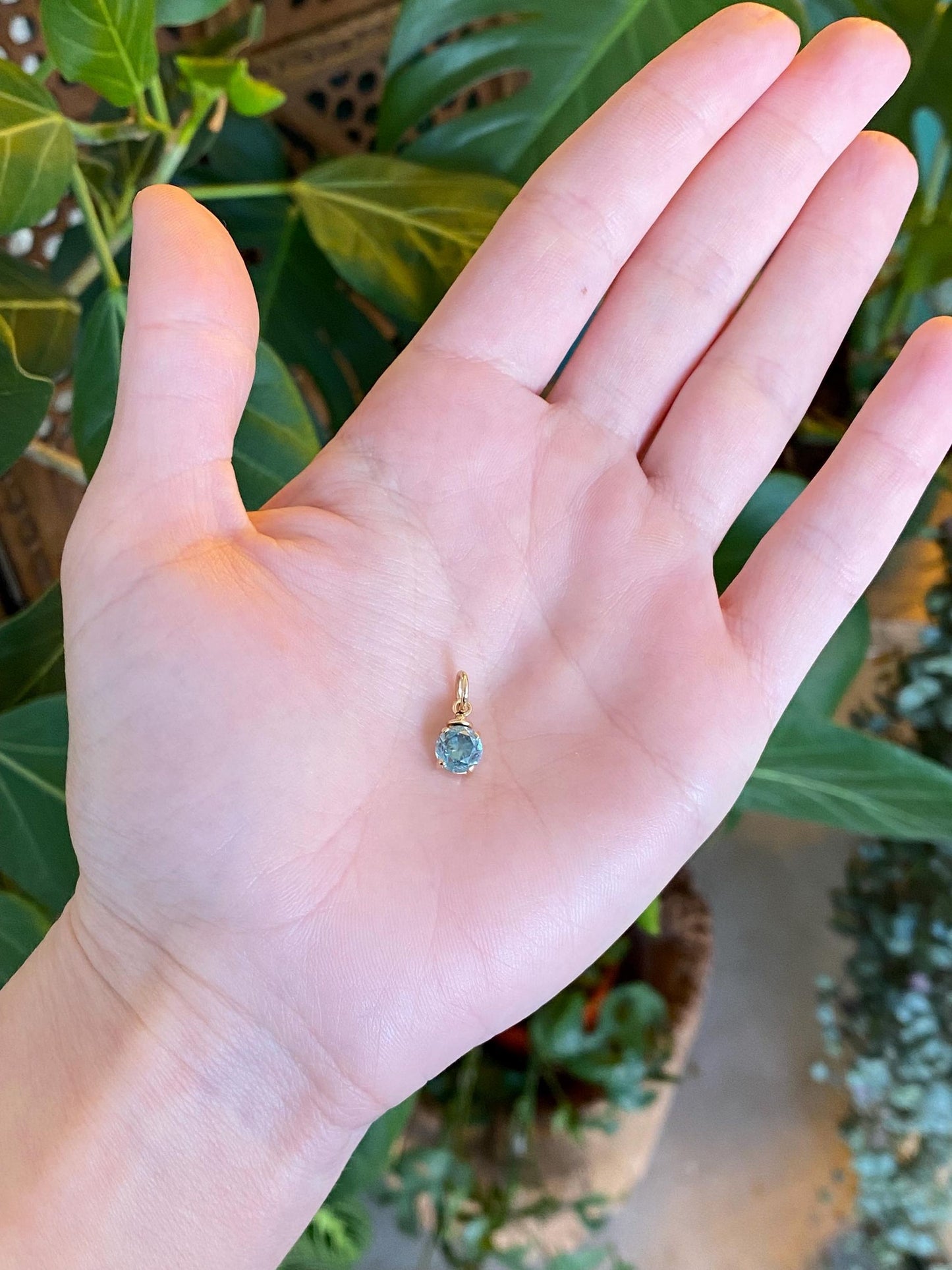 Vintage Solid 10k Yellow Gold Blue Zircon Charm