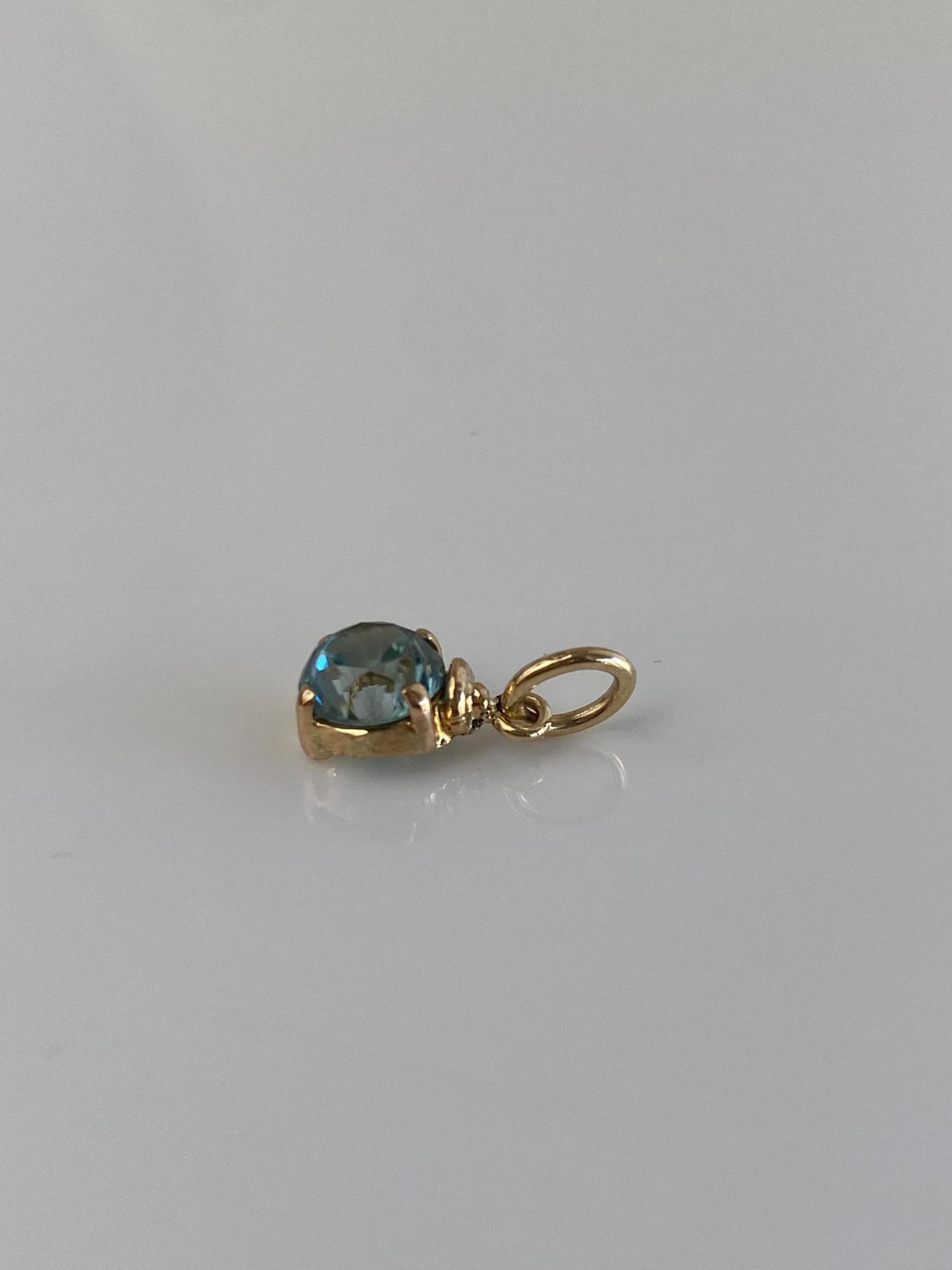 Vintage Solid 10k Yellow Gold Blue Zircon Charm