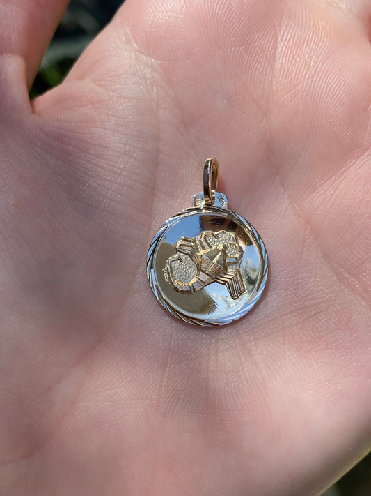 Vintage Solid 14k Yellow Gold Large Scorpio Zodiac Charm