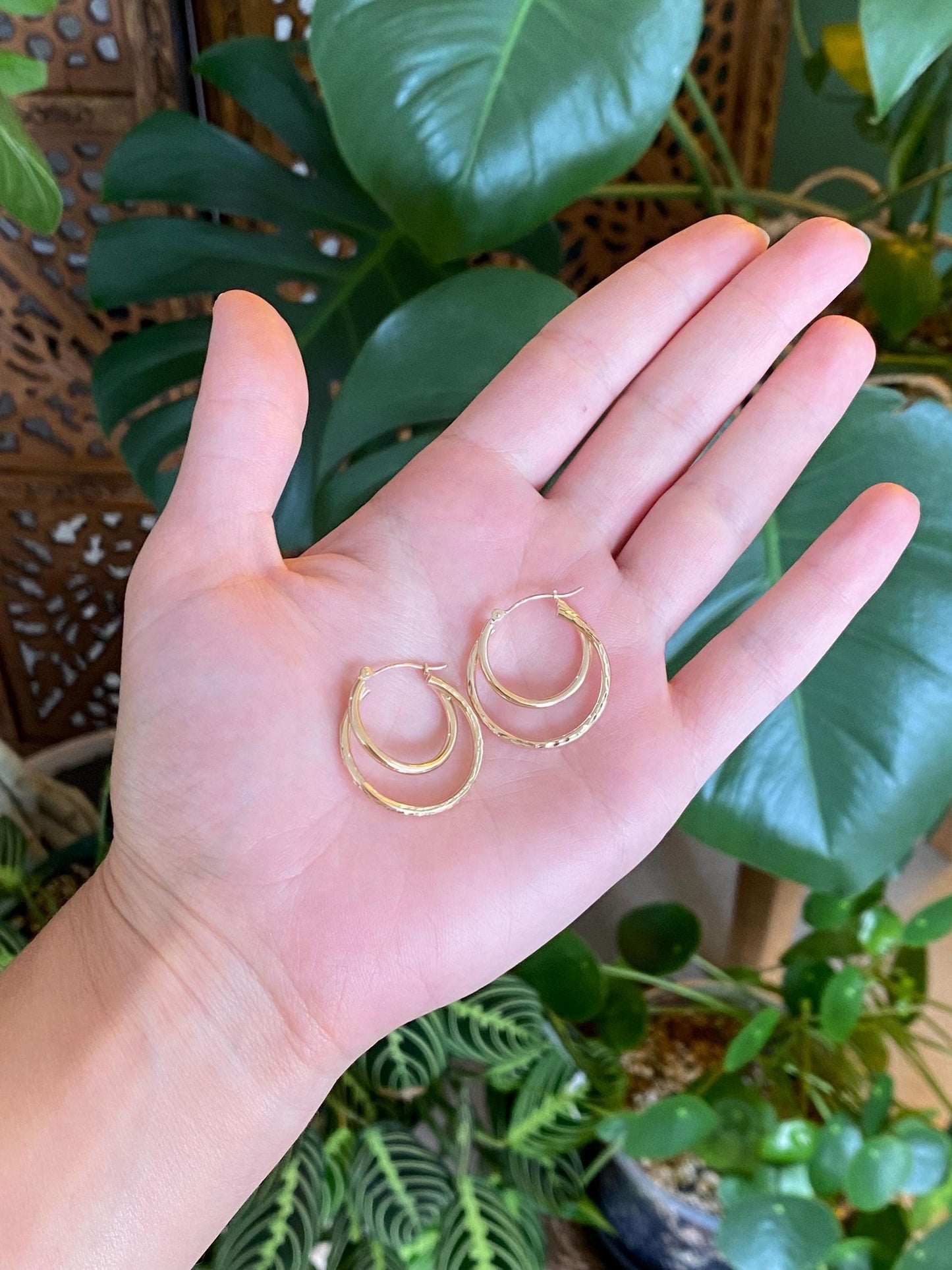 Vintage 14k Yellow Gold Textured Layered Hoop Earrings