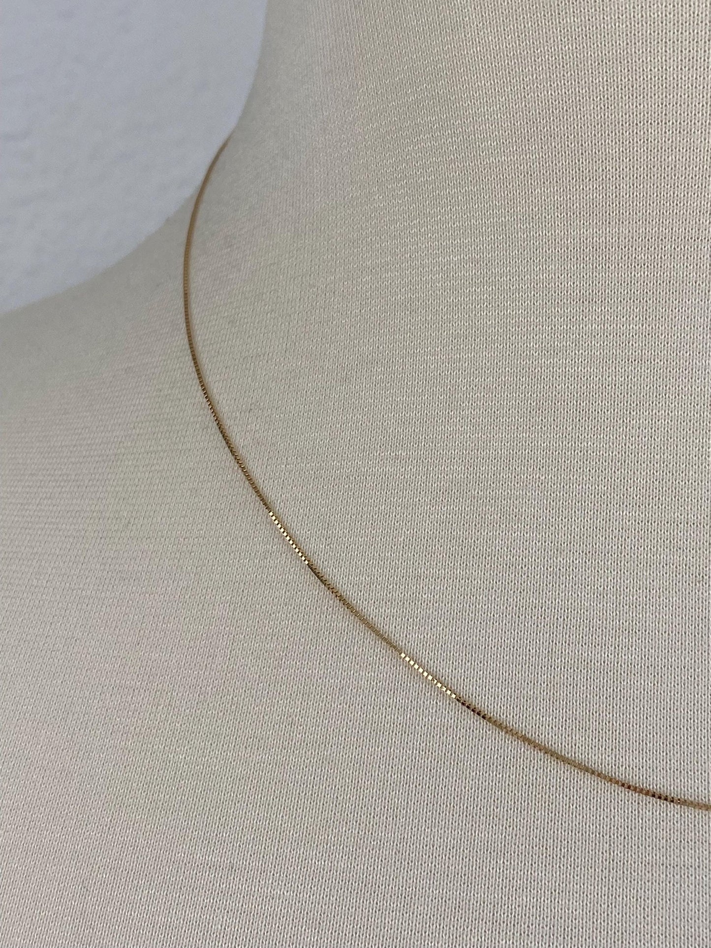 Vintage Solid 10k Yellow Gold Dainty Box Chain Necklace - 18.25 inches