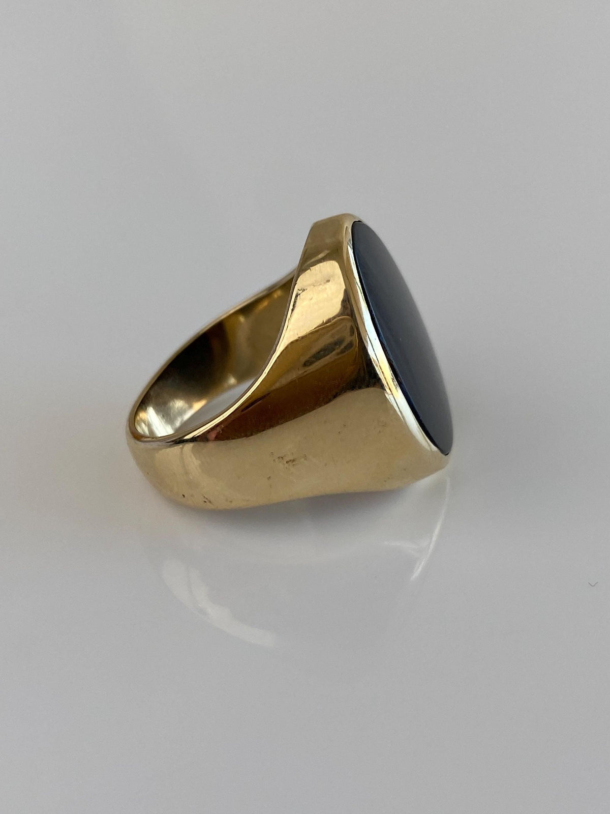 Vintage Solid 14k Yellow Gold Black Onyx Signet Ring - Size 8.75