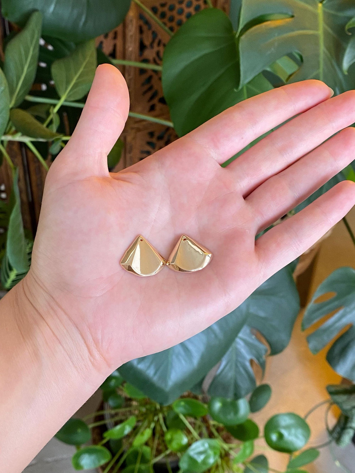 Vintage Solid 14k Yellow Gold Beveled Triangle Earring Jackets