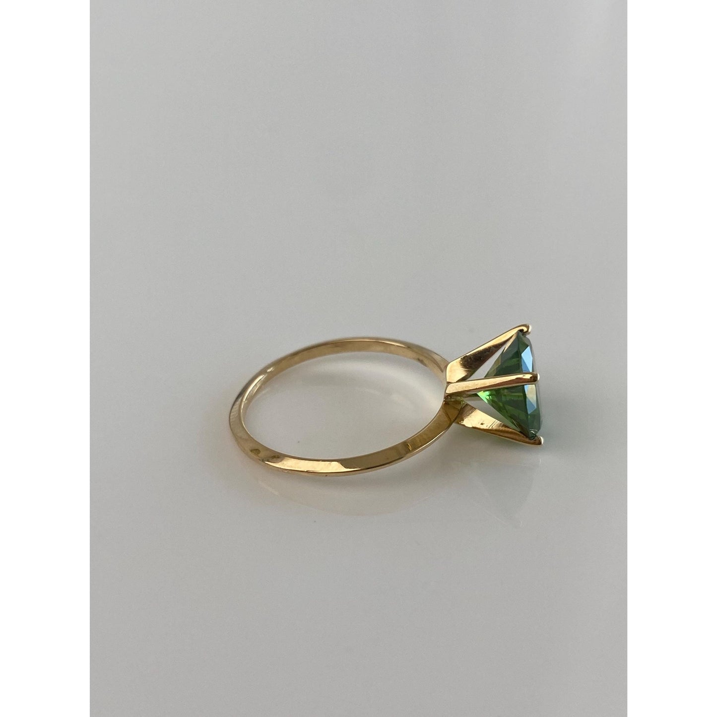 Solid 14k Yellow Gold Green Cubic Zirconia Ring - Size 6