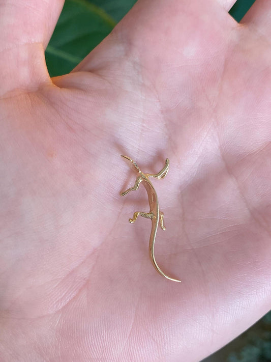 Vintage Solid 14k Yellow Gold Gecko Lizard Charm