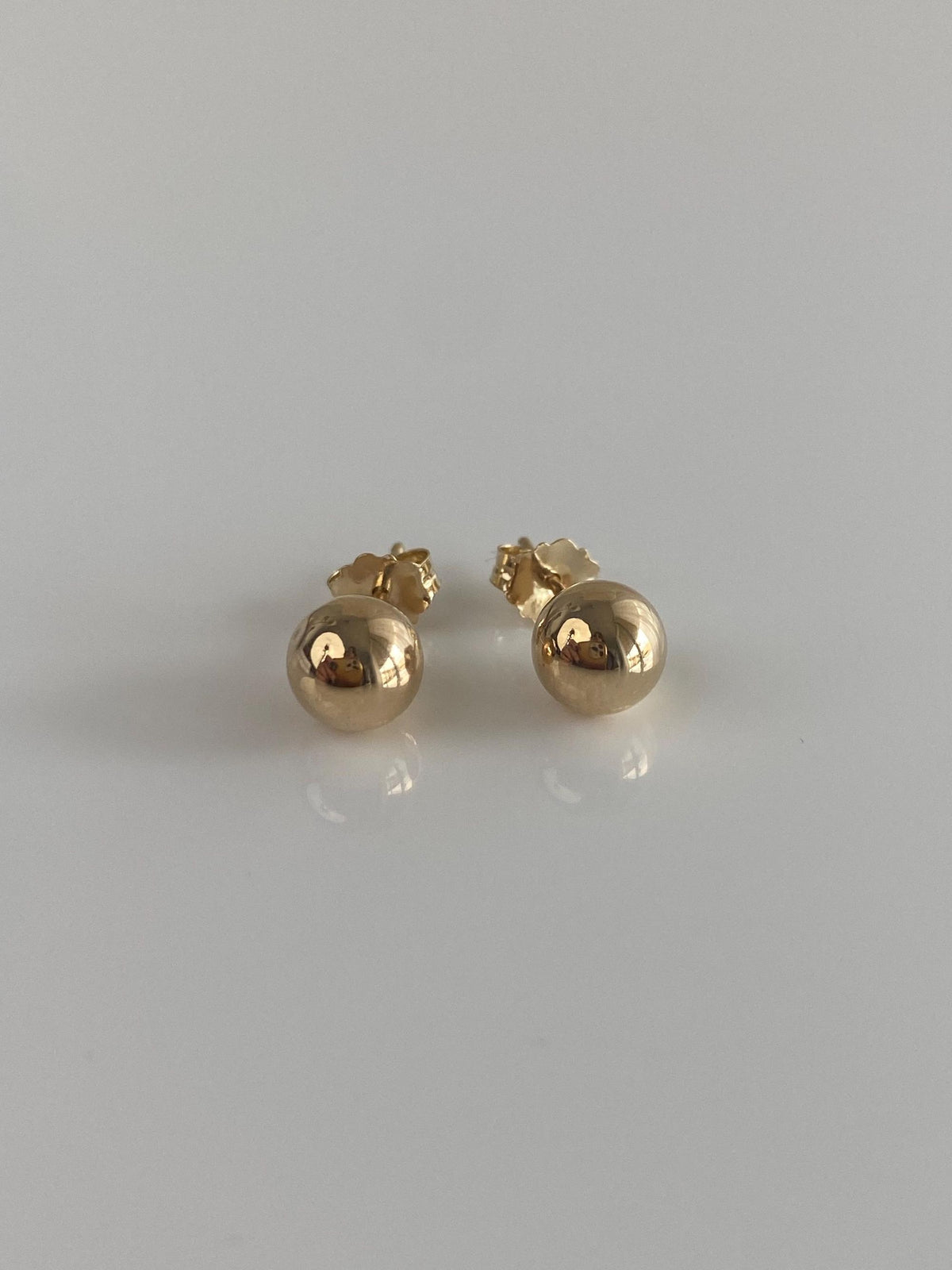 Vintage 14k Yellow Gold Ball Stud Earrings