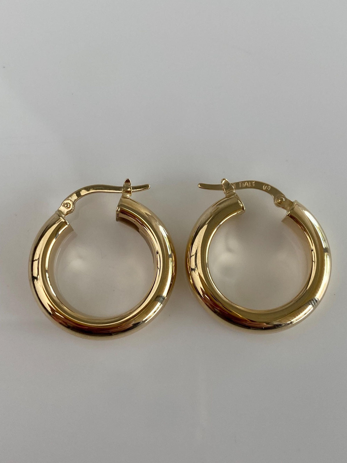 Vintage 14k Yellow Gold Chunky Hoop Earrings