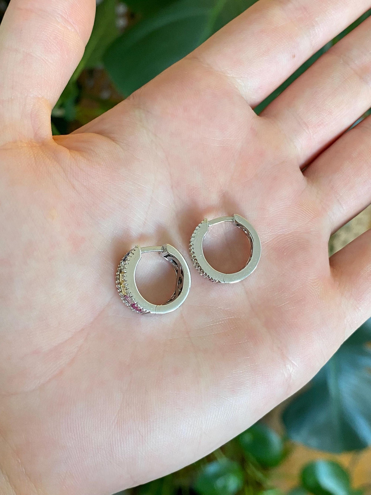 Vintage Solid 14k White Gold Diamonds Rainbow Sapphire Hoop Earrings