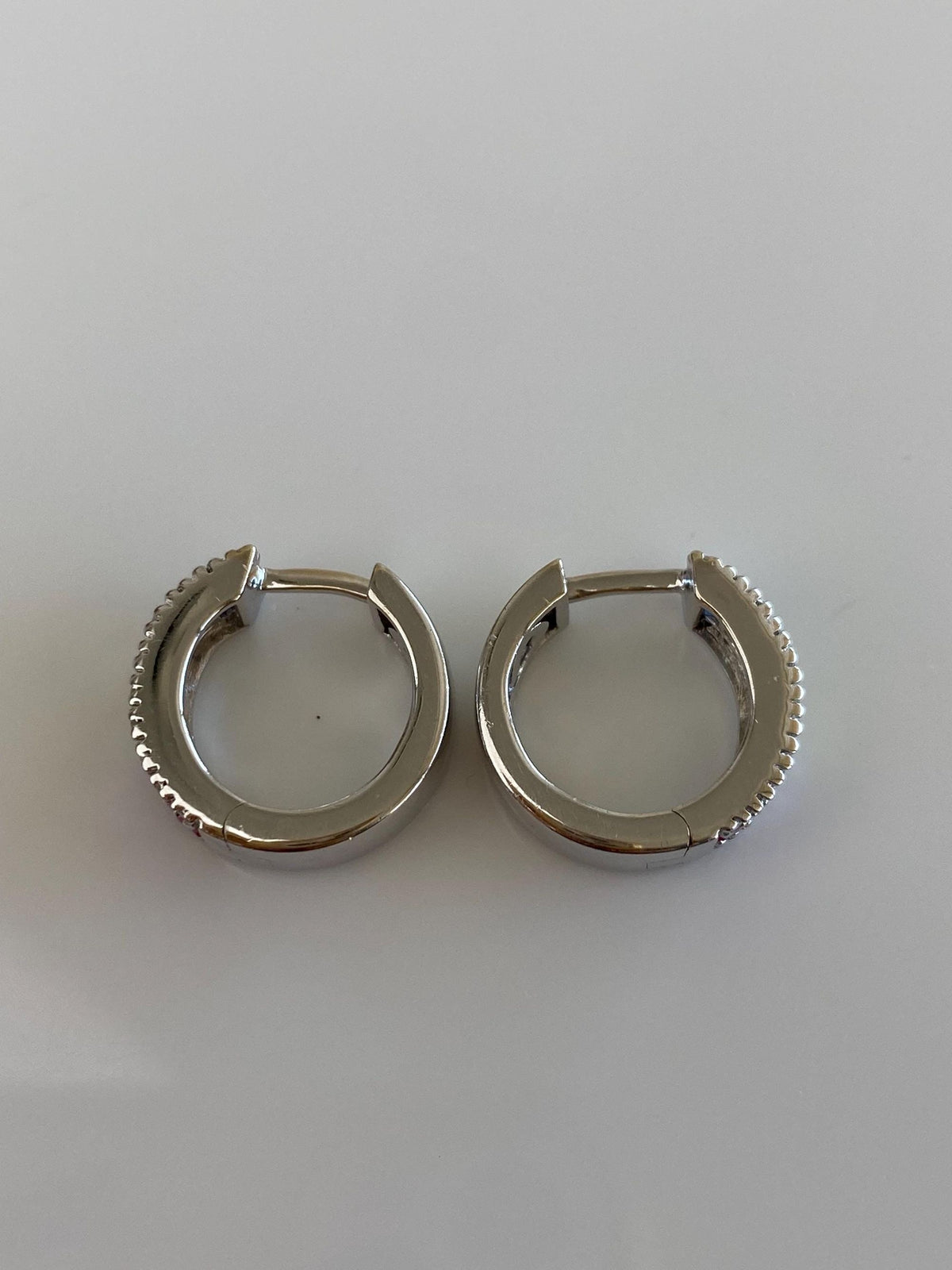 Vintage Solid 14k White Gold Diamonds Rainbow Sapphire Hoop Earrings