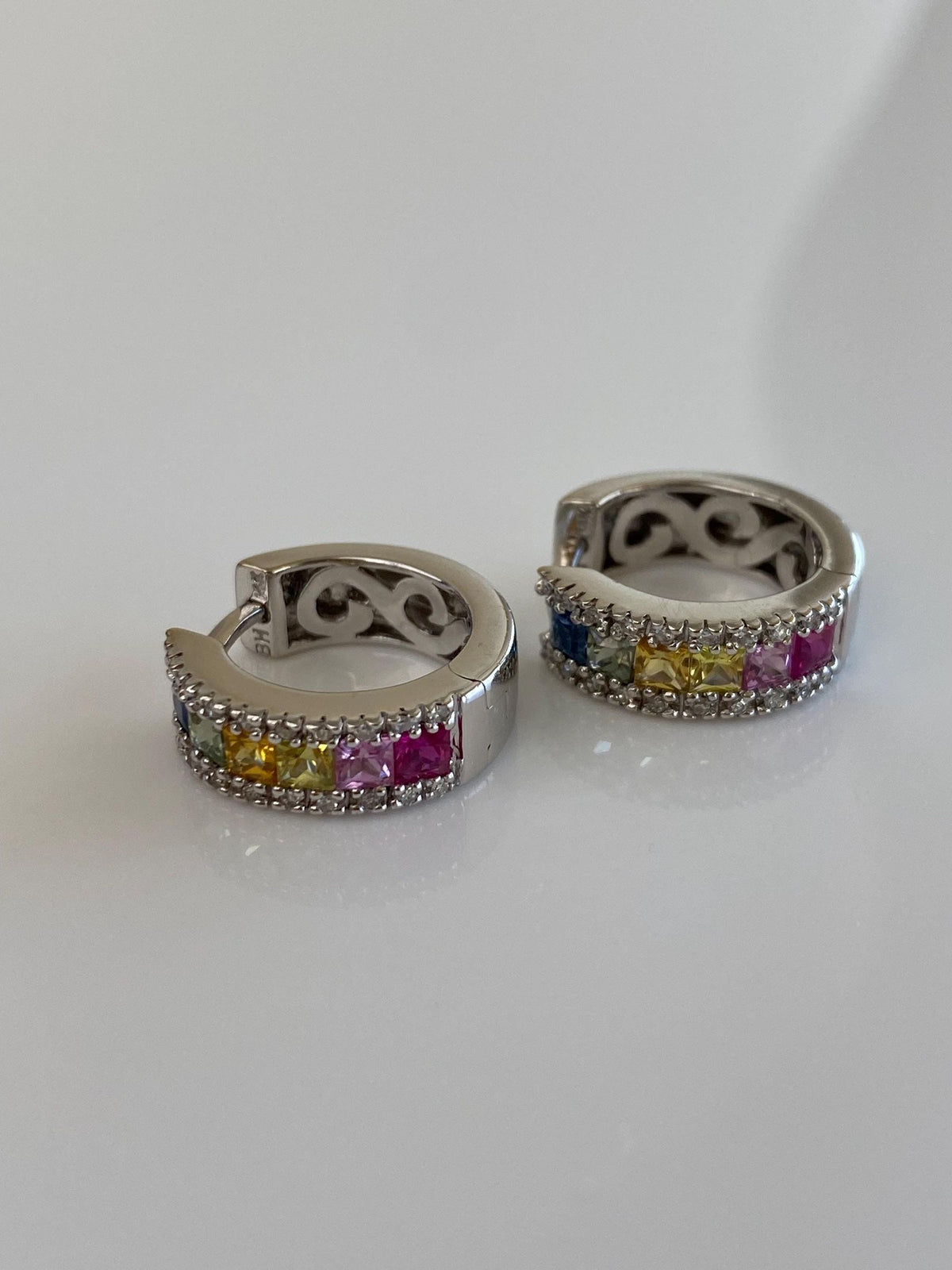 Vintage Solid 14k White Gold Diamonds Rainbow Sapphire Hoop Earrings
