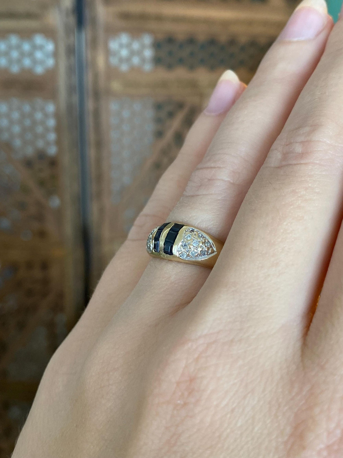 Vintage Solid 14k Yellow Gold Diamonds Blue Sapphire Ring Band - Size 5.75