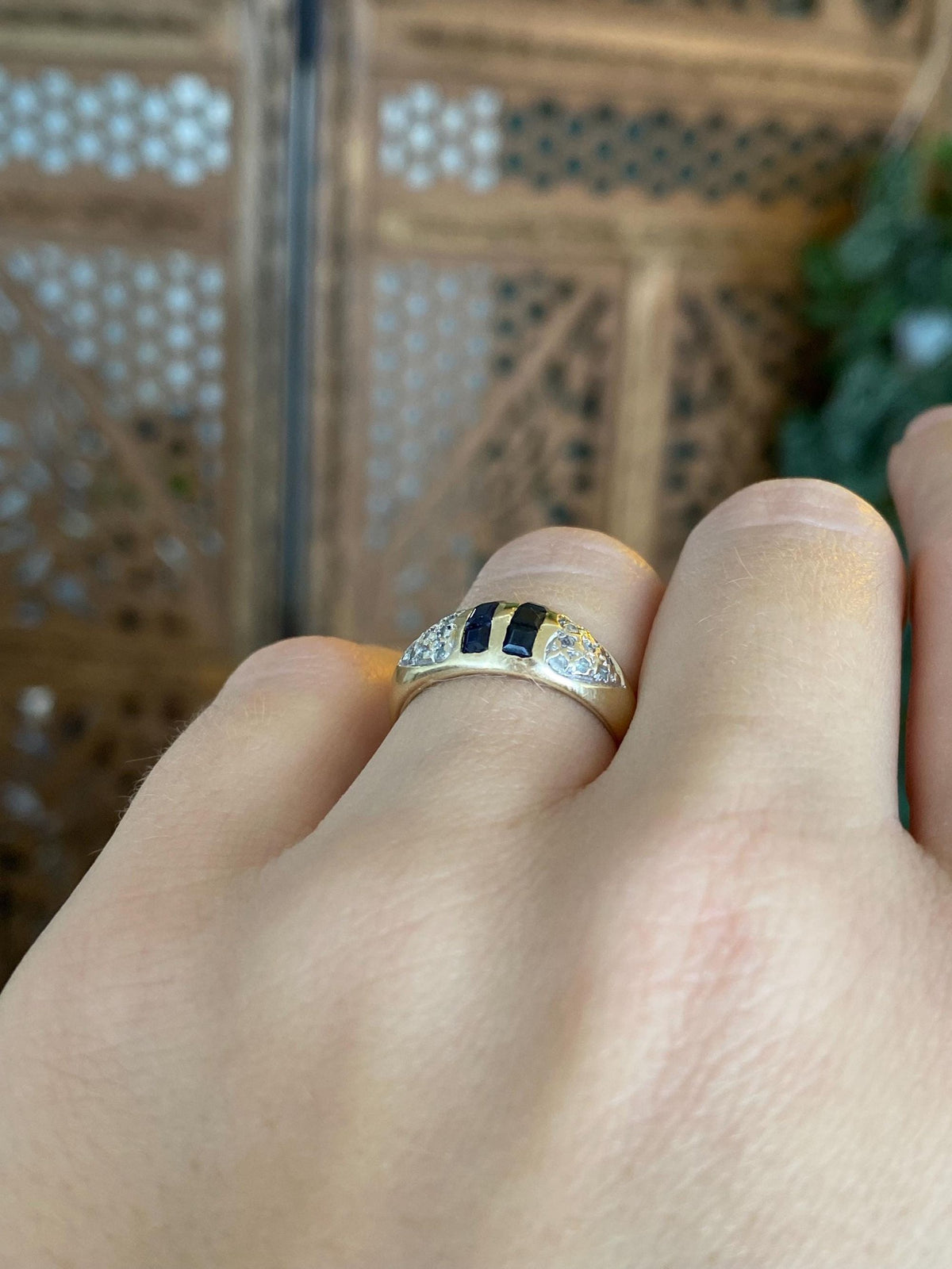 Vintage Solid 14k Yellow Gold Diamonds Blue Sapphire Ring Band - Size 5.75