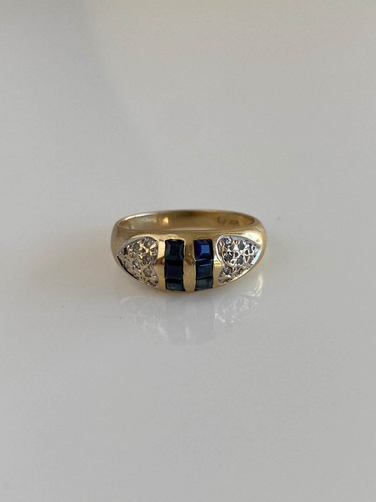 Vintage Solid 14k Yellow Gold Diamonds Blue Sapphire Ring Band - Size 5.75
