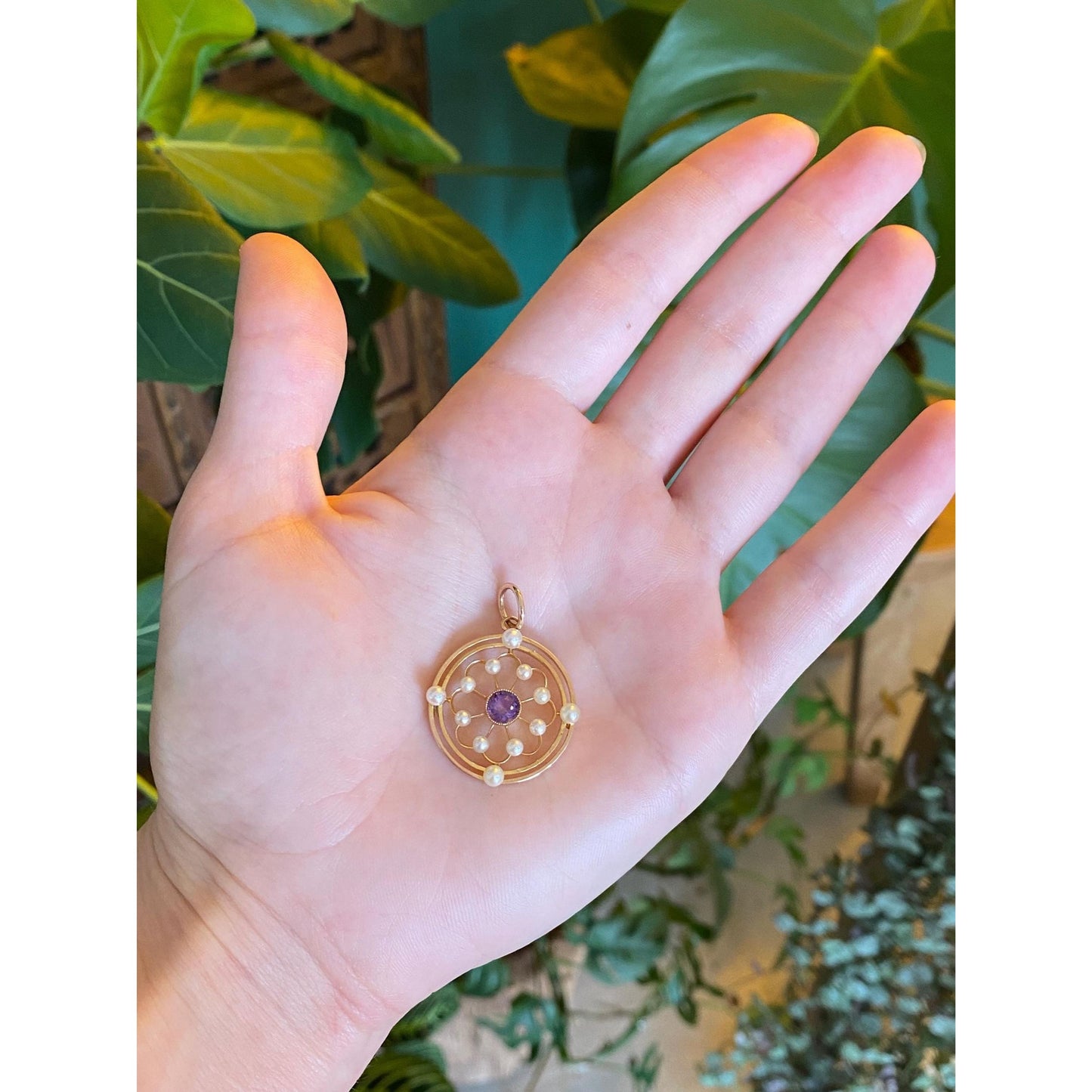 Vintage Solid 14k Yellow Gold Amethyst Pearls Charm