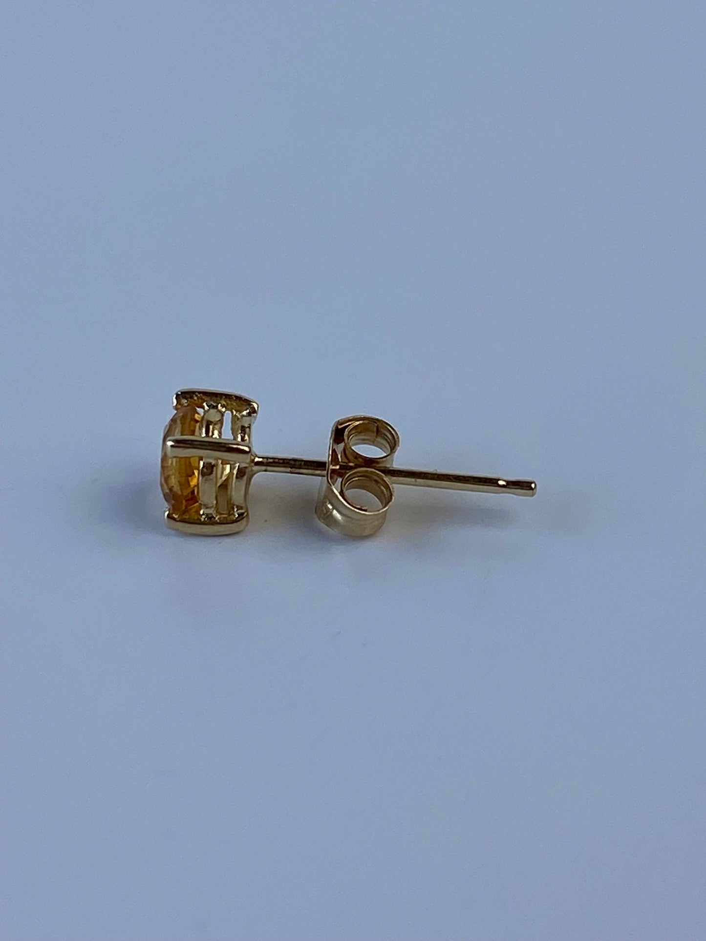 Vintage Solid 14k Yellow Gold Citrine Single Stud Earring