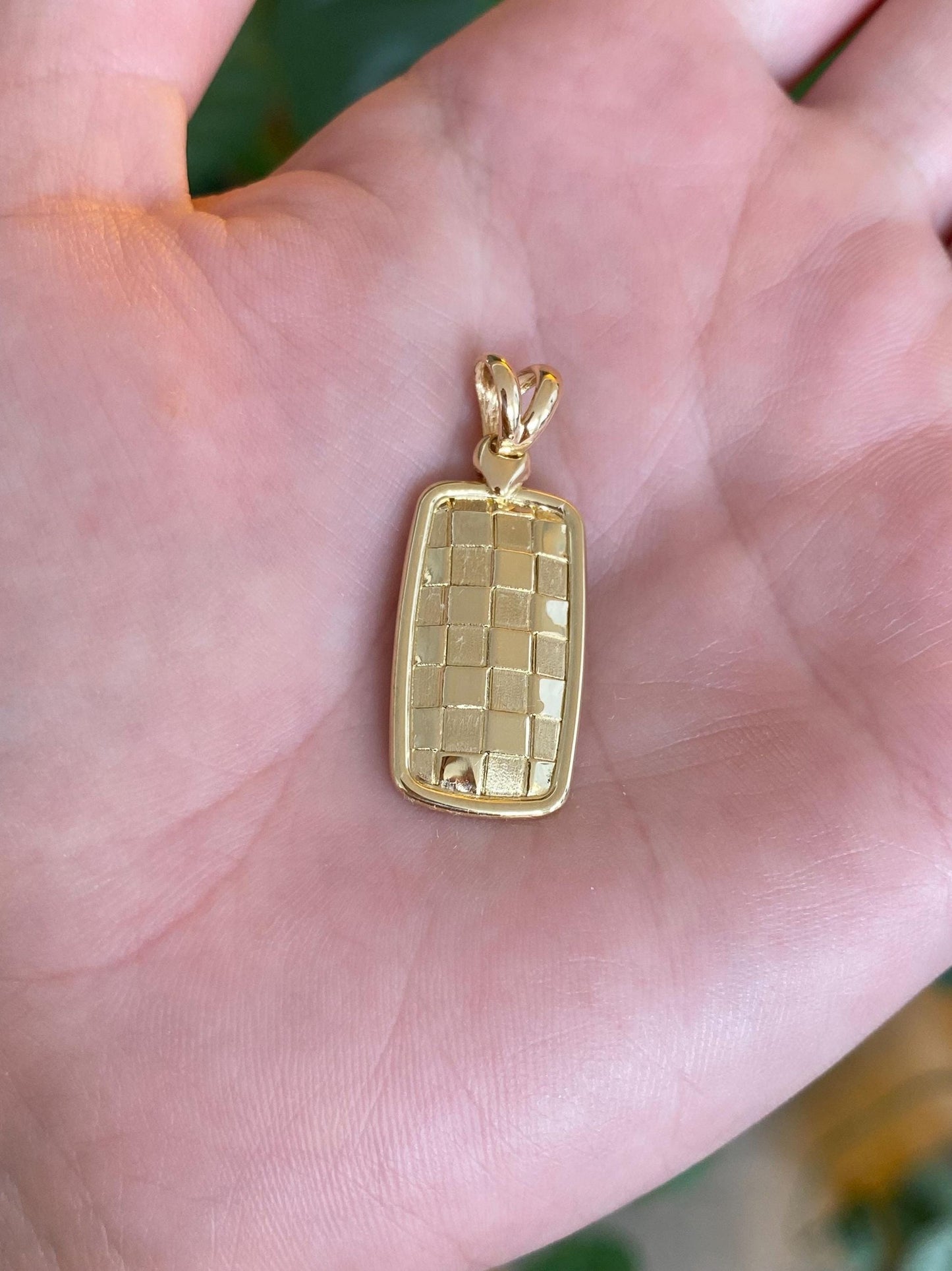 Vintage Solid 18k Yellow Gold Basketweave Checkerboard Charm