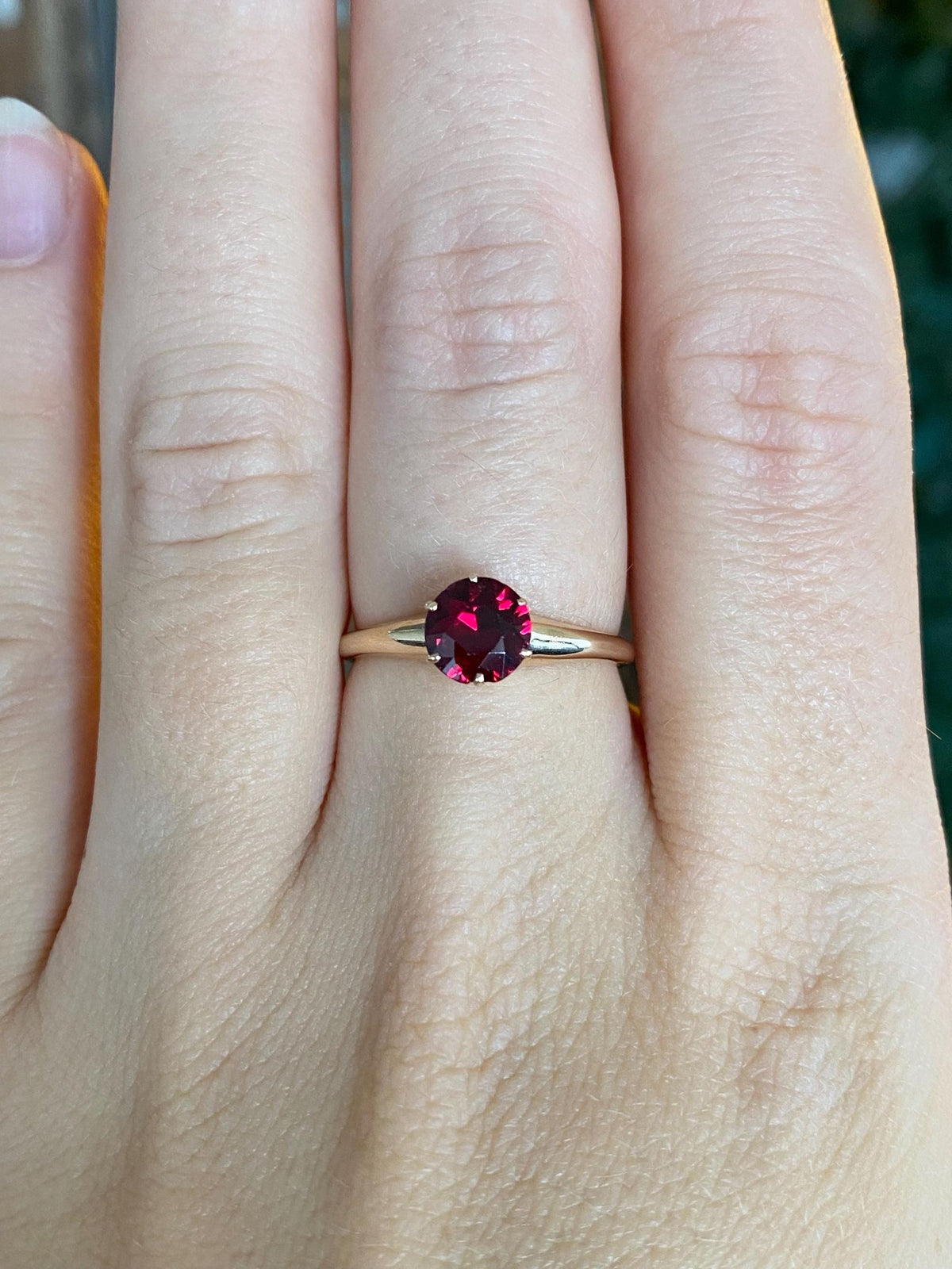 Vintage Solid 14k Yellow Gold Red Cubic Zirconia Ring - Size 6.75