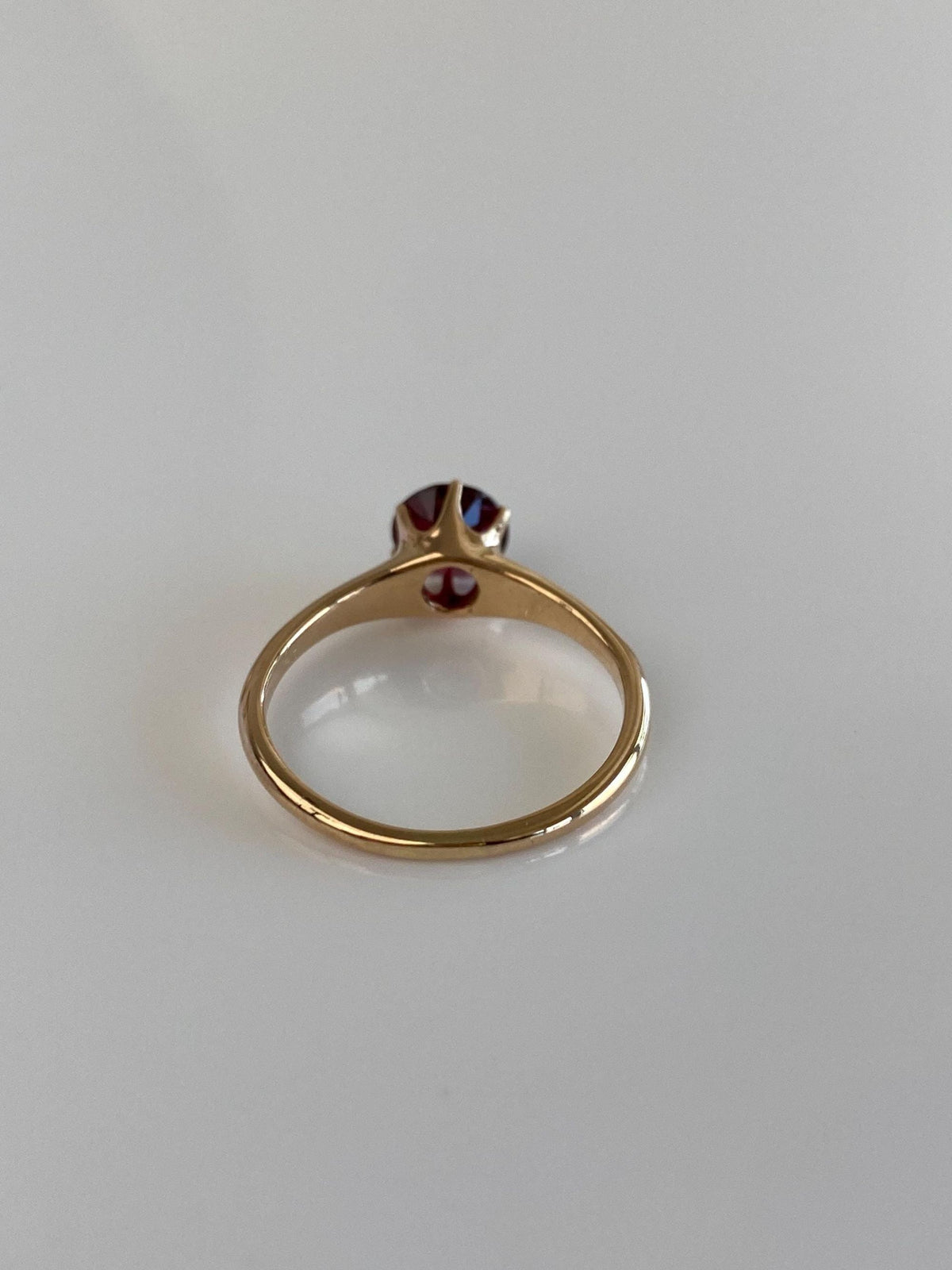 Vintage Solid 14k Yellow Gold Red Cubic Zirconia Ring - Size 6.75