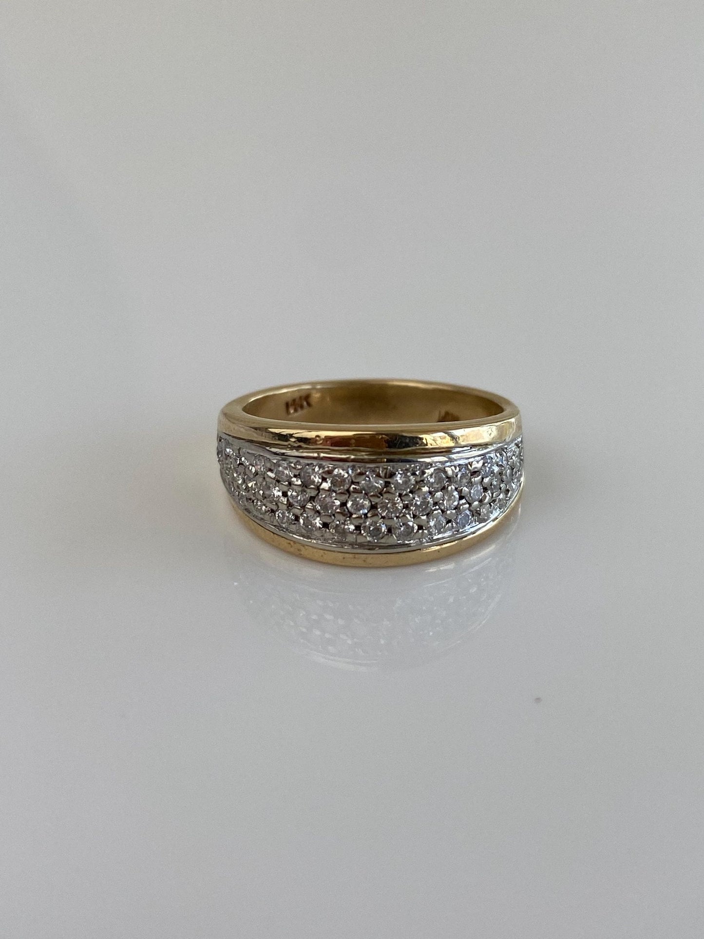 Vintage Solid 14k White & Yellow Gold Diamond Ring Band - Size 5.75