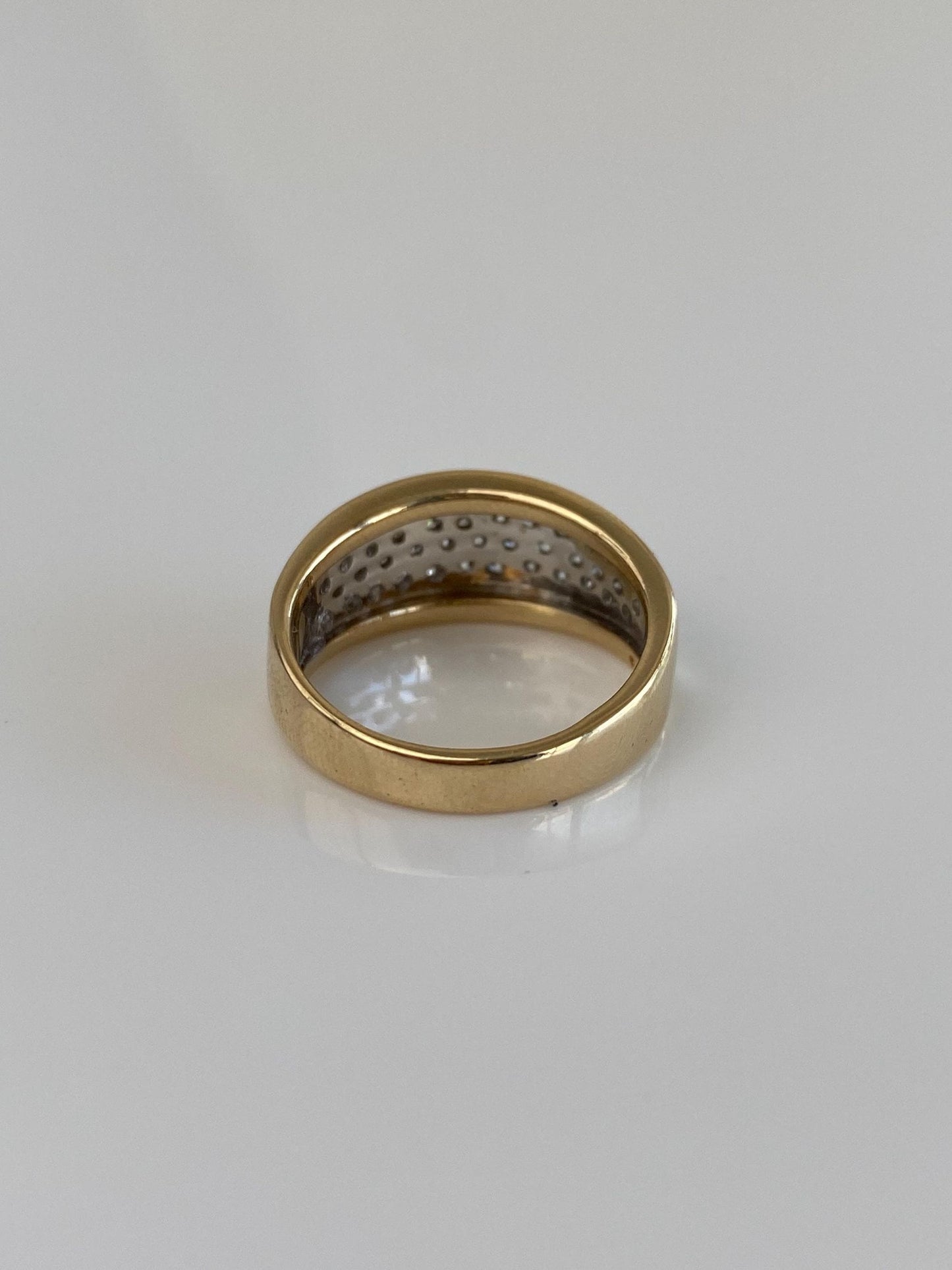 Vintage Solid 14k White & Yellow Gold Diamond Ring Band - Size 5.75