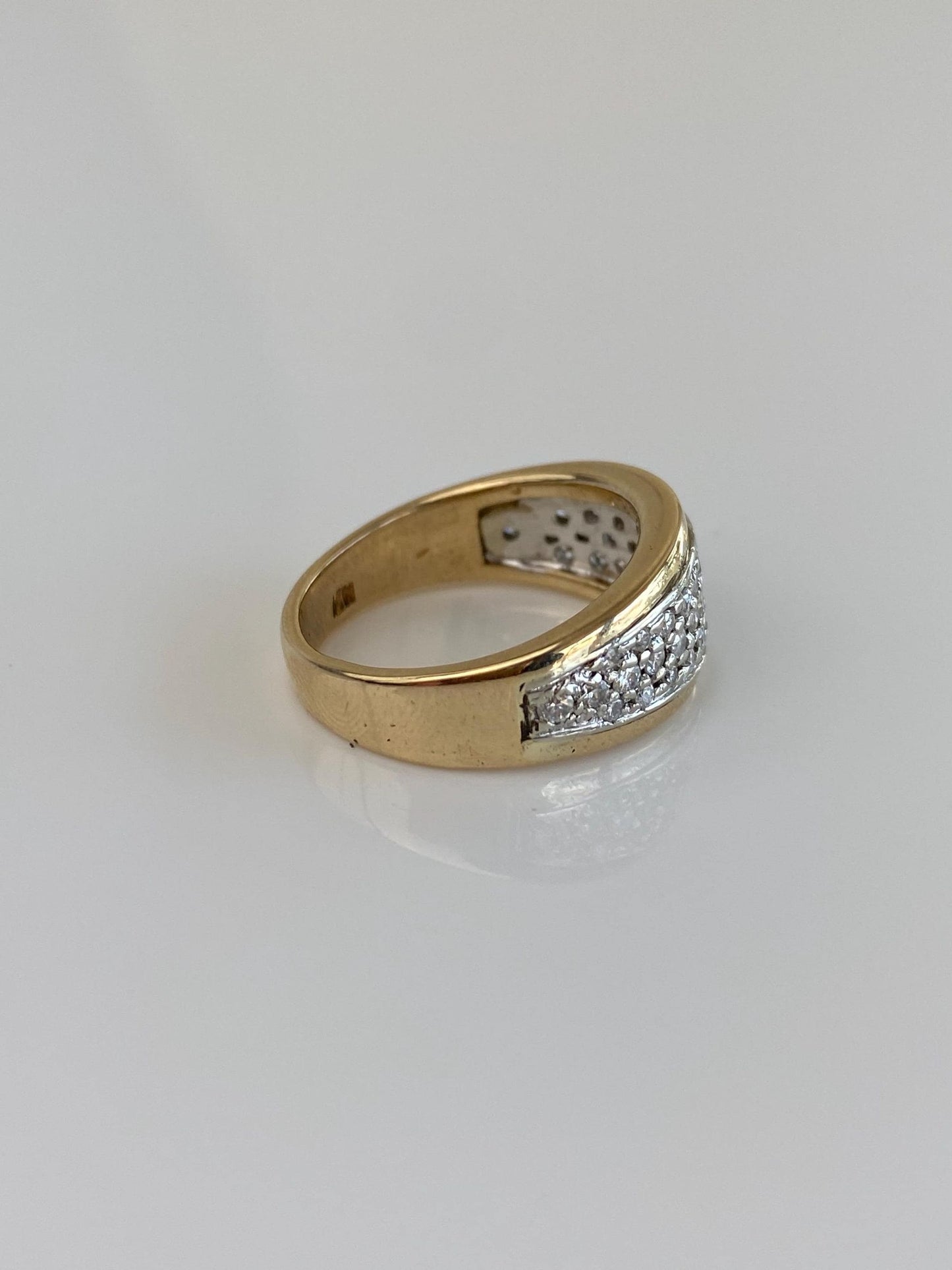 Vintage Solid 14k White & Yellow Gold Diamond Ring Band - Size 5.75