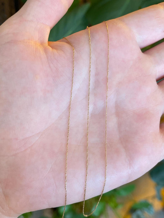 Vintage Solid 10k Yellow Gold Dainty Chain Necklace - 19.25 inches
