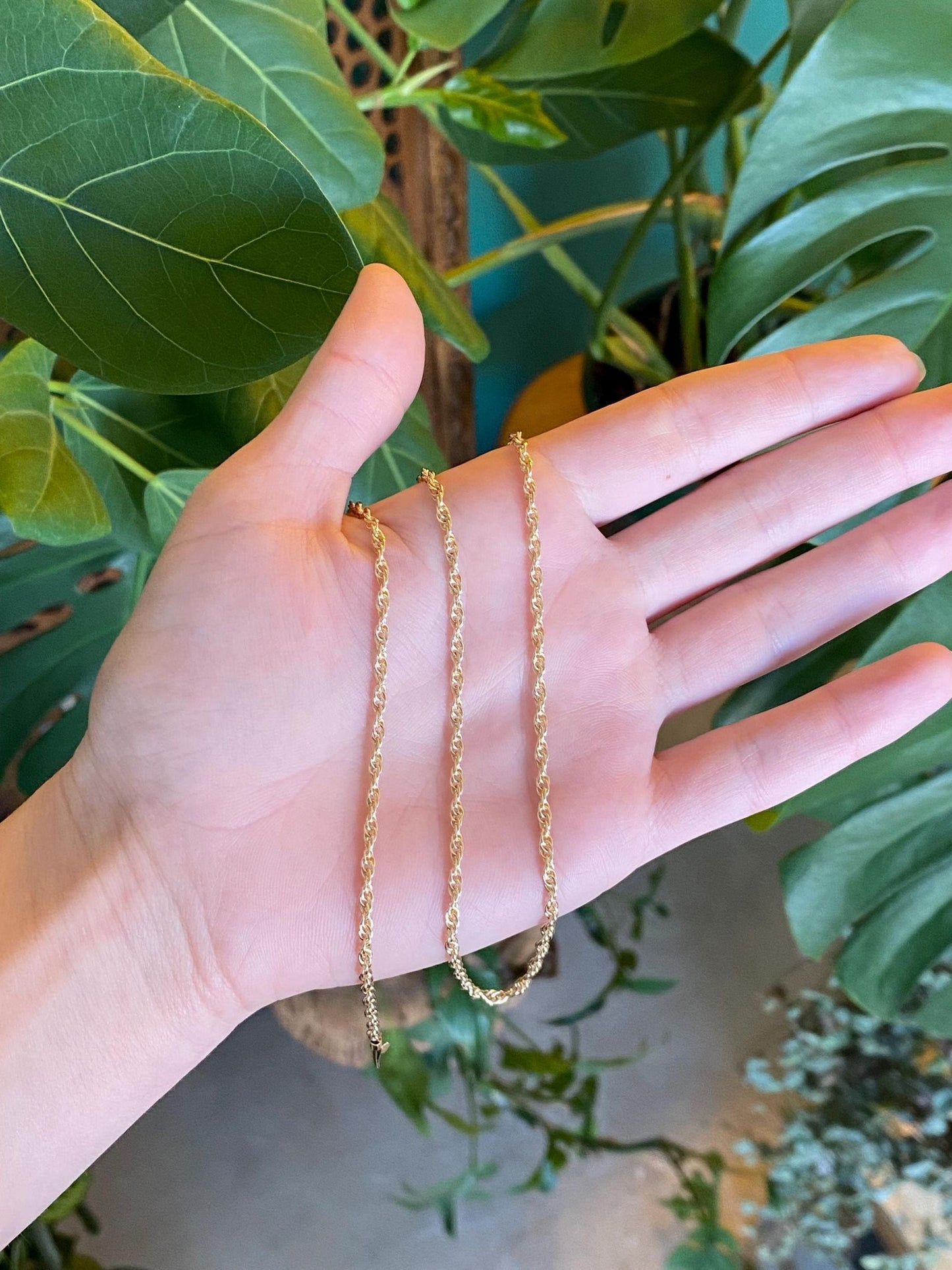 Vintage Solid 14k Yellow Gold Chain Necklace - 22.75 inches