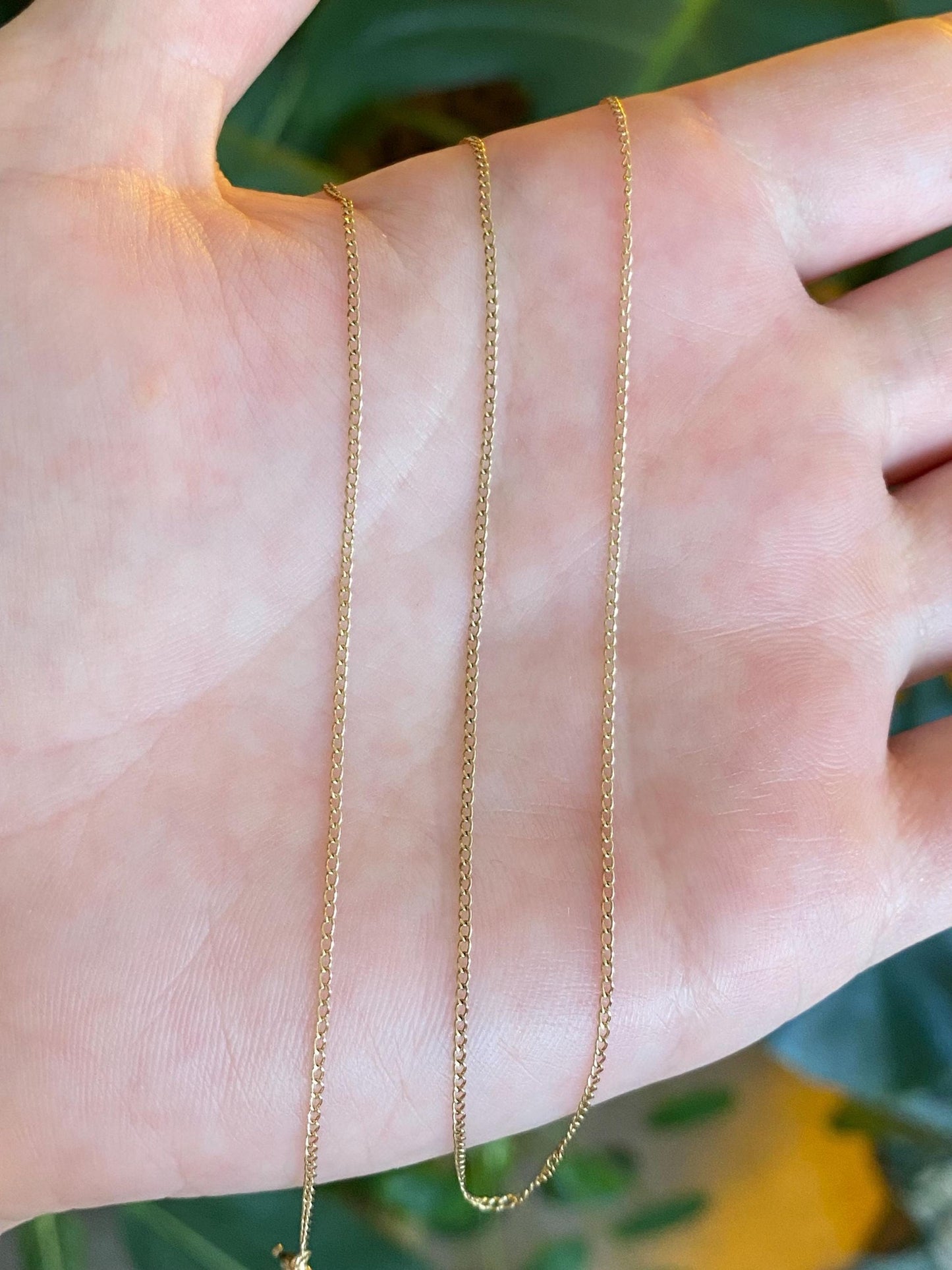 Vintage Solid 14k Yellow Gold Dainty Curb Chain Necklace - 15.75 inches
