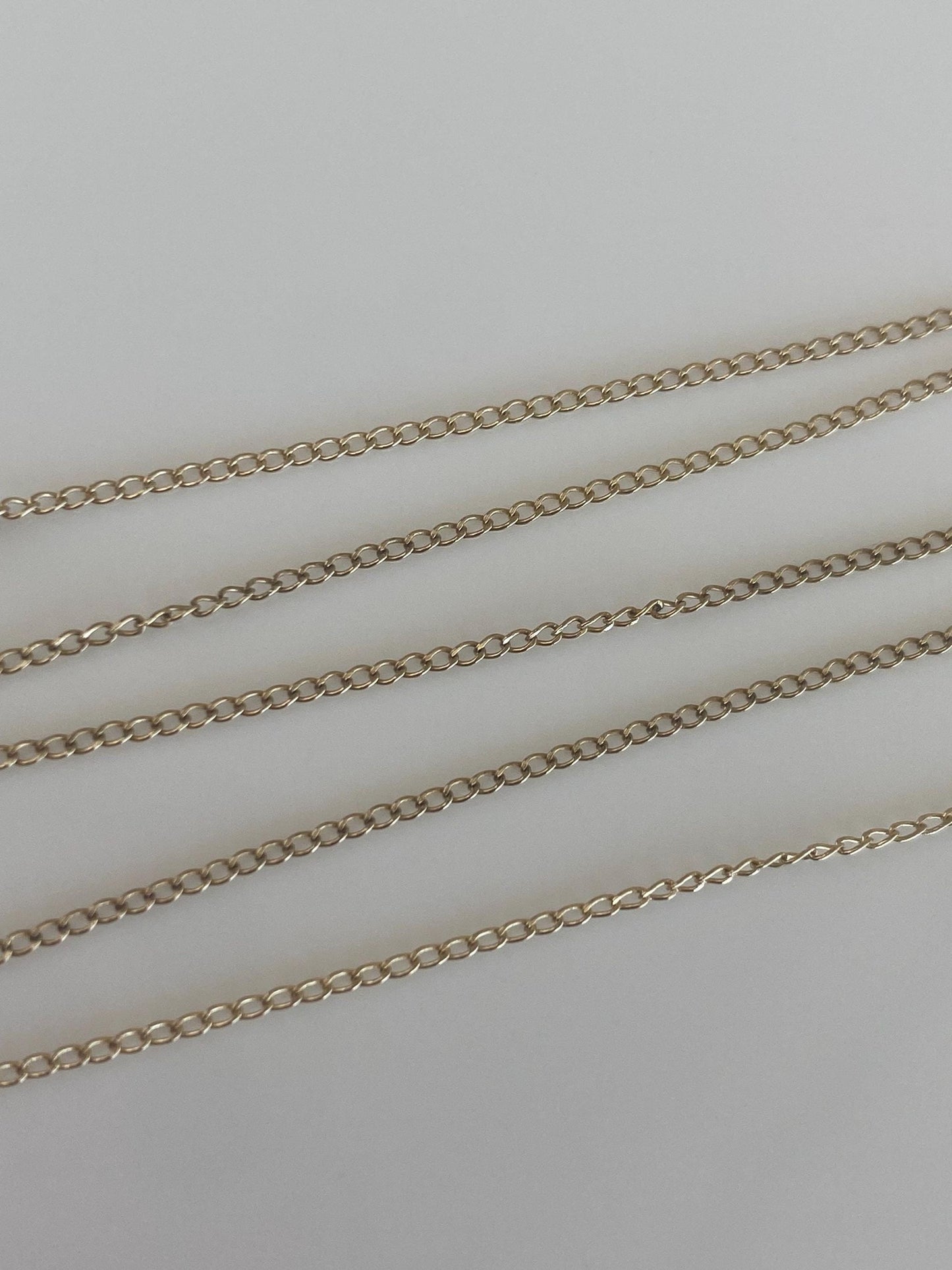 Vintage Solid 14k Yellow Gold Dainty Curb Chain Necklace - 15.75 inches