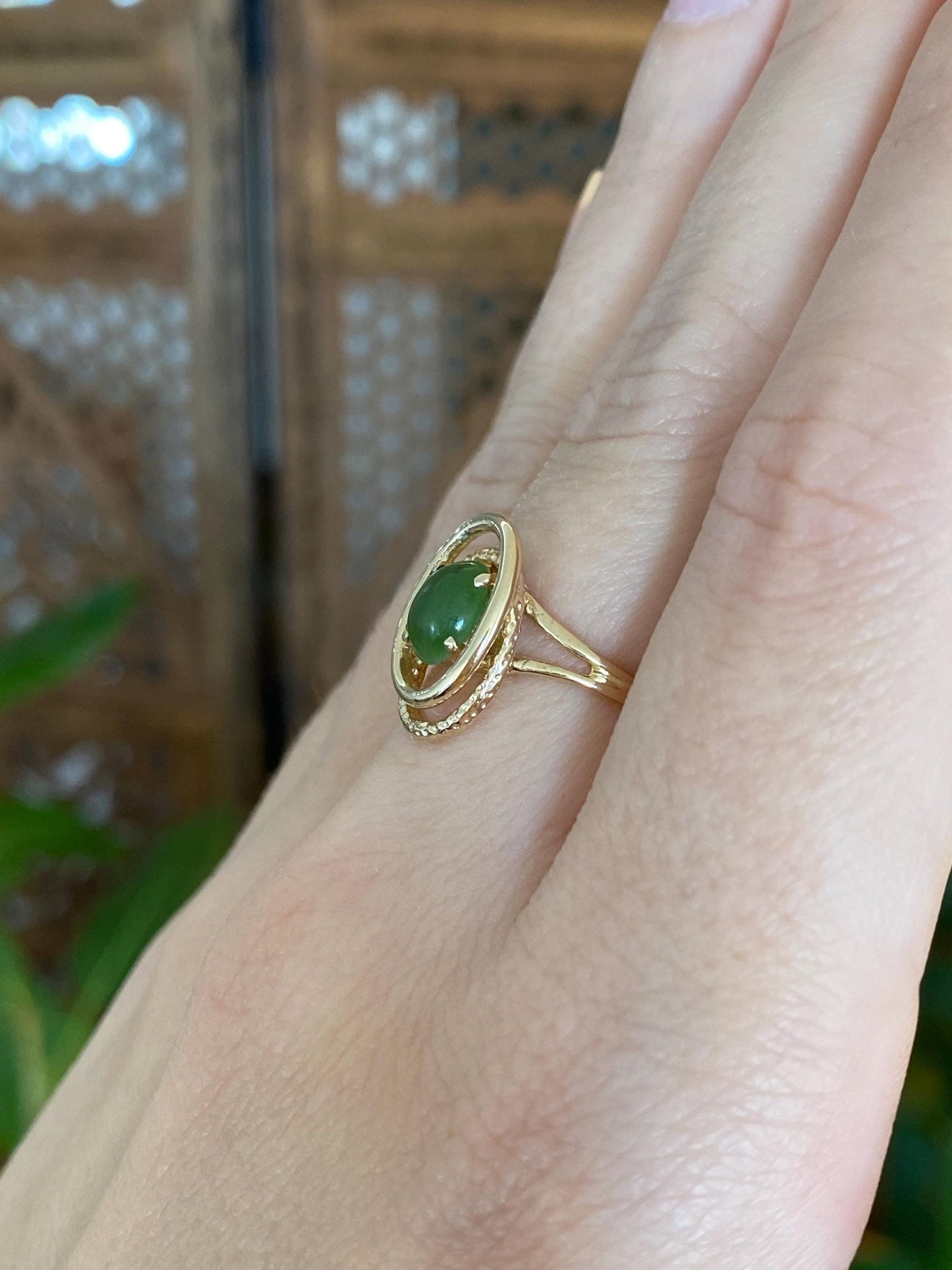 Vintage Solid 14k Yellow Gold Nephrite Ring - Size 6